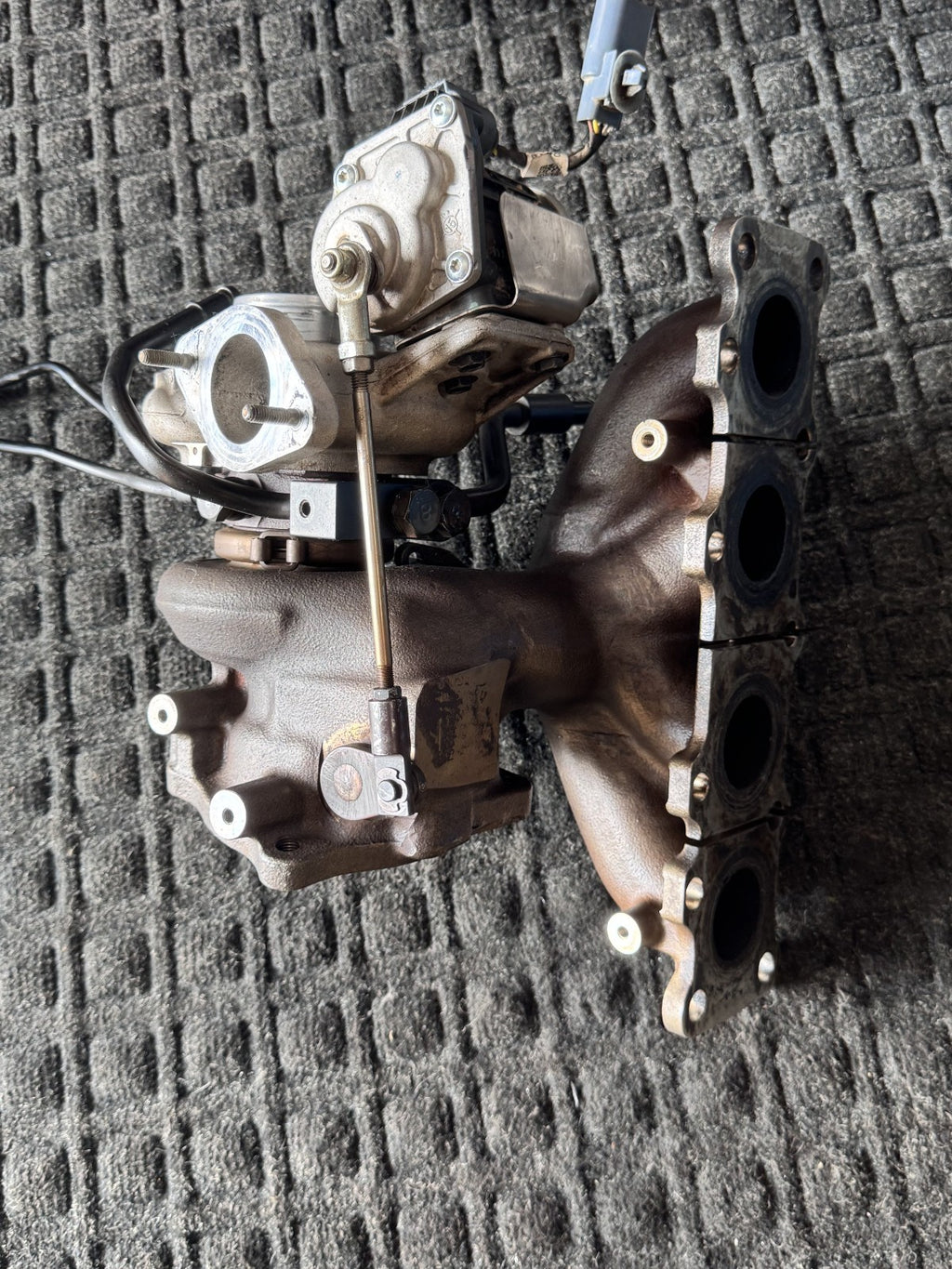 2017-2020 Hyundai Santa Fe 2.0L Turbocharger Turbine OEM 28231-2GTA1 TD04L6 - eBay image 4