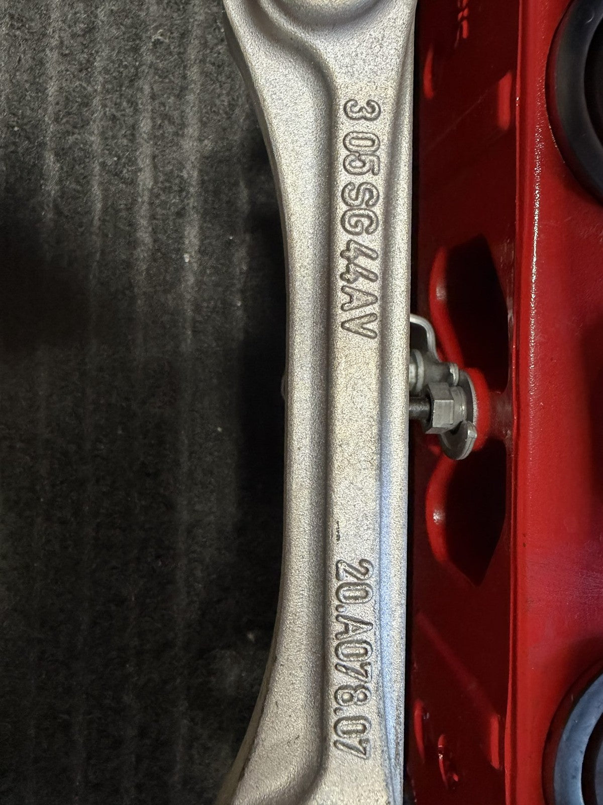 Mercedes-Benz G63 GLE63 GLS63 AMG Front Right Red Caliper A4634212200 OEM 20.A078.07 - eBay image 3