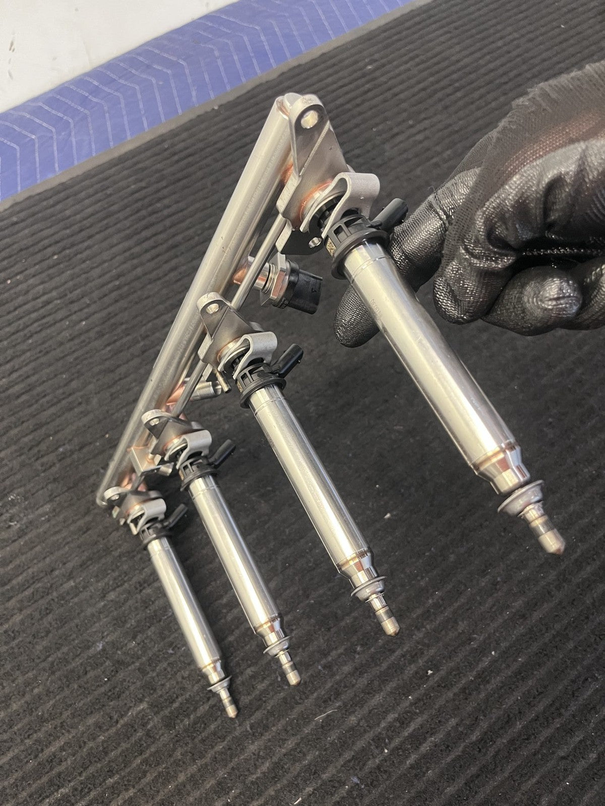 2012-2019 Mercedes-Benz S550 CLS550 GLS550 Rh Fuel Rail 4 Injectors OEM A2780703495 - eBay image 7