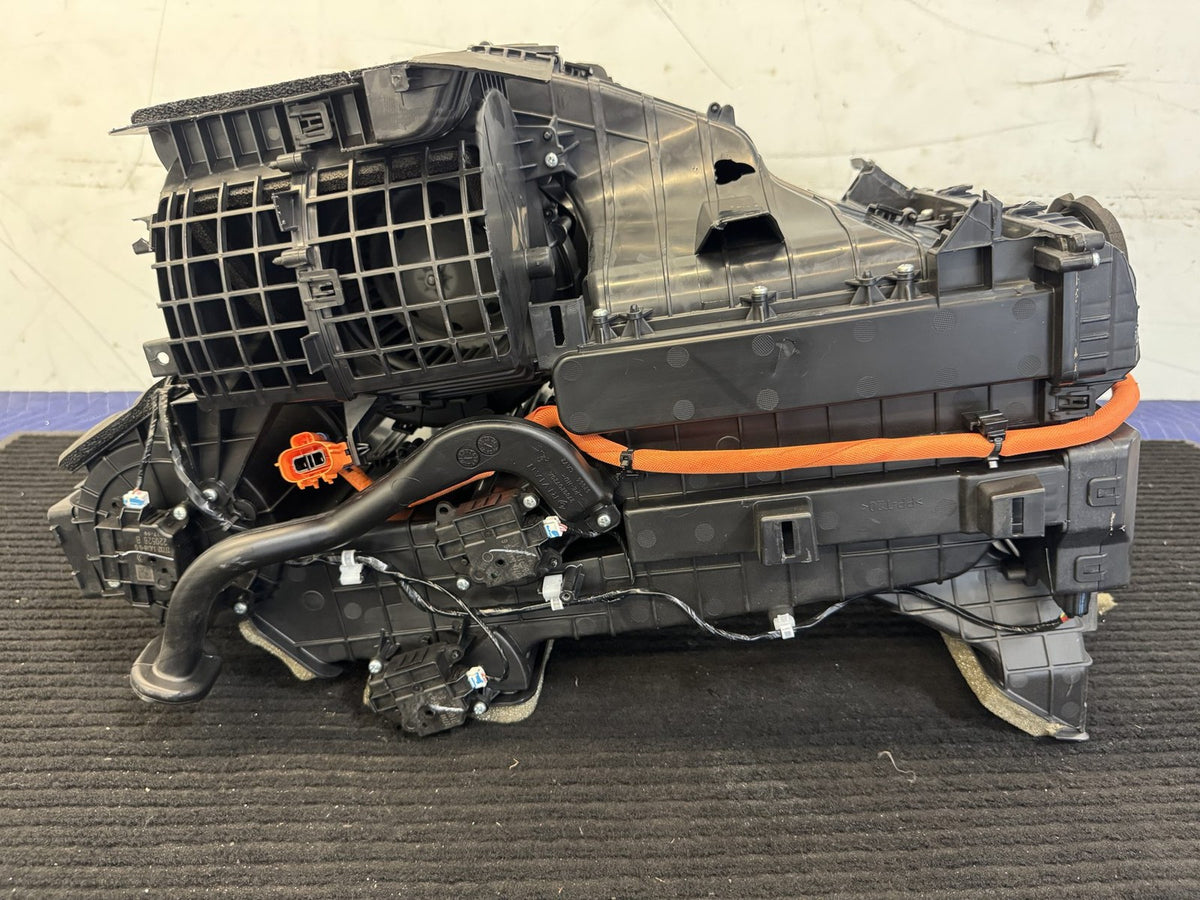 2022-2024 Rivian R1T R1S Front HVAC Heater Blower Assembly OEM PT00001821-P - eBay image 4