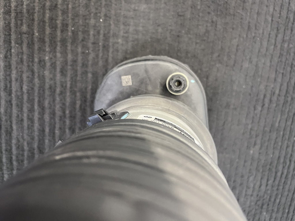 2019-2025 BMW X7 G07 Front Right Air Suspension Strut OEM 37106869036 - eBay image 14