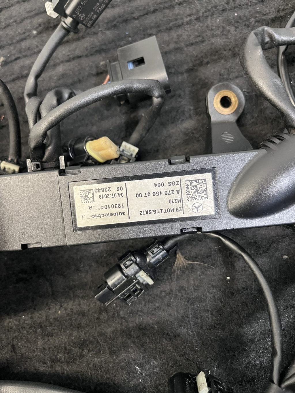 2015-2020 Mercedes-Benz GLA250 CLA250 Engine Wiring Harness OEM A2701500700 - eBay image 3