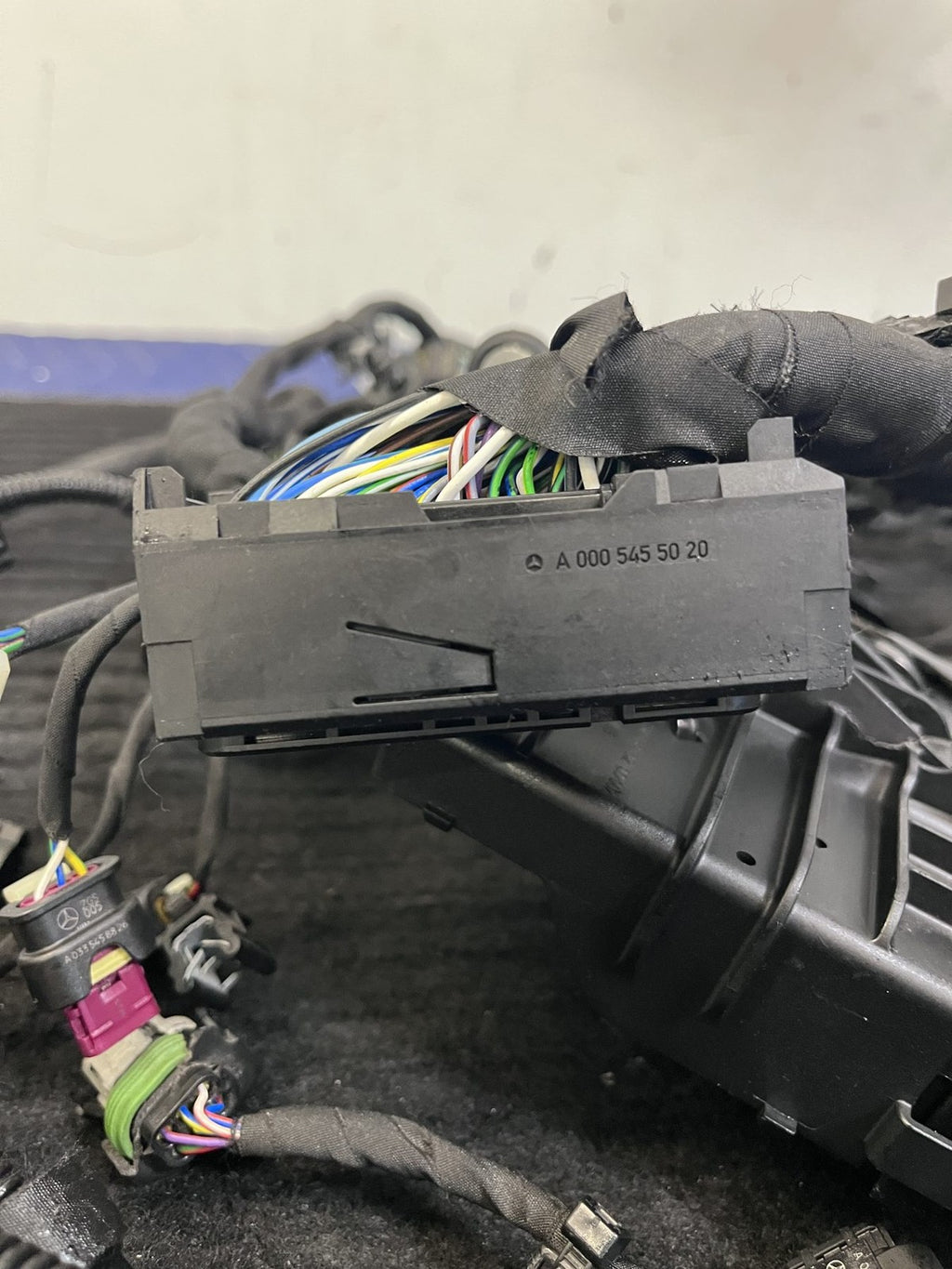 Mercedes-Benz M260 2.0L Engine Wiring Harness Loom Fuse Distribution Box OEM Used - eBay image 3