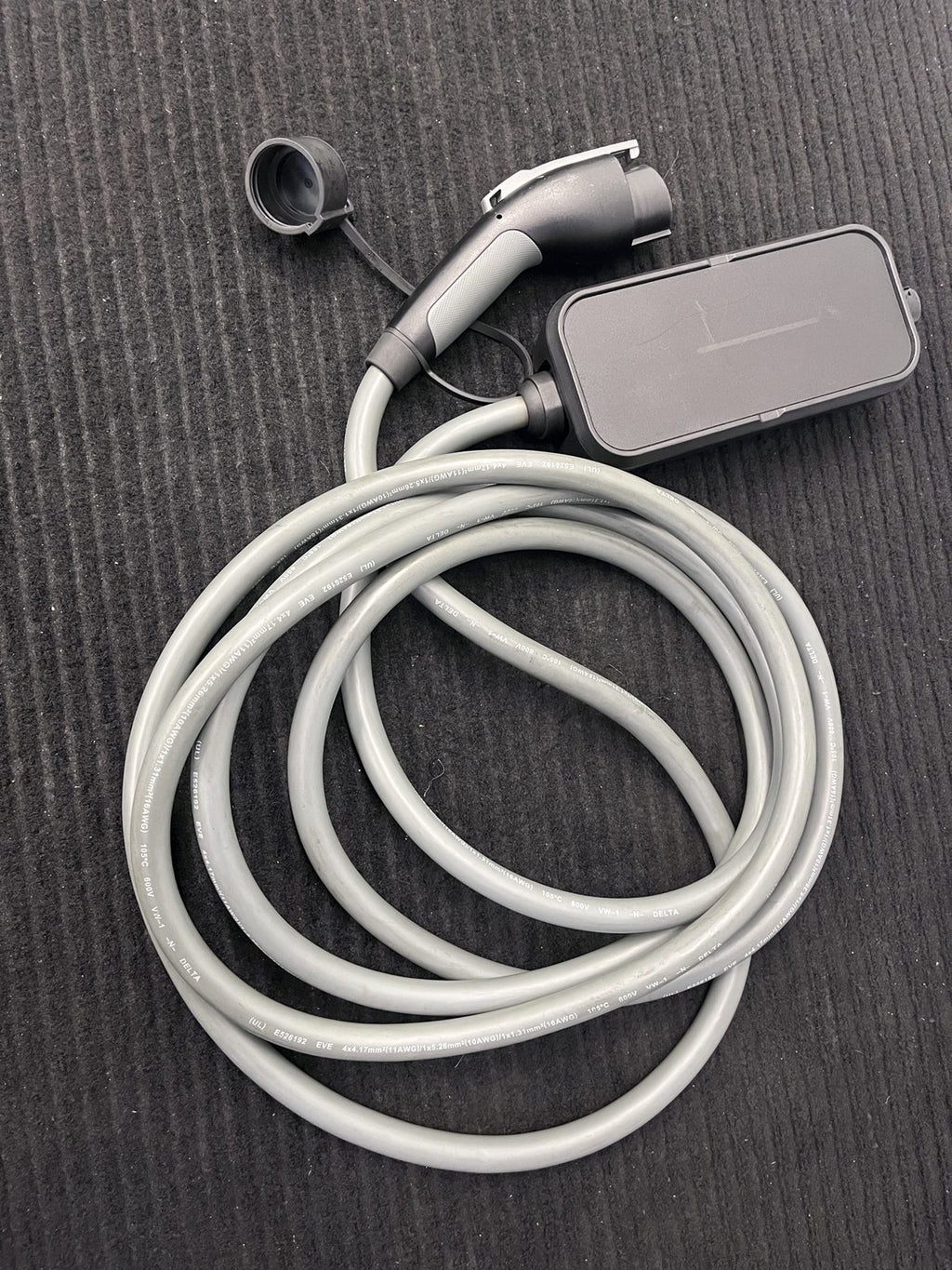BMW i4 i5 i7 iX X5 Ev Flexible Fast Charger Type 6 OEM 5A8BA82-01 Used - eBay image 10