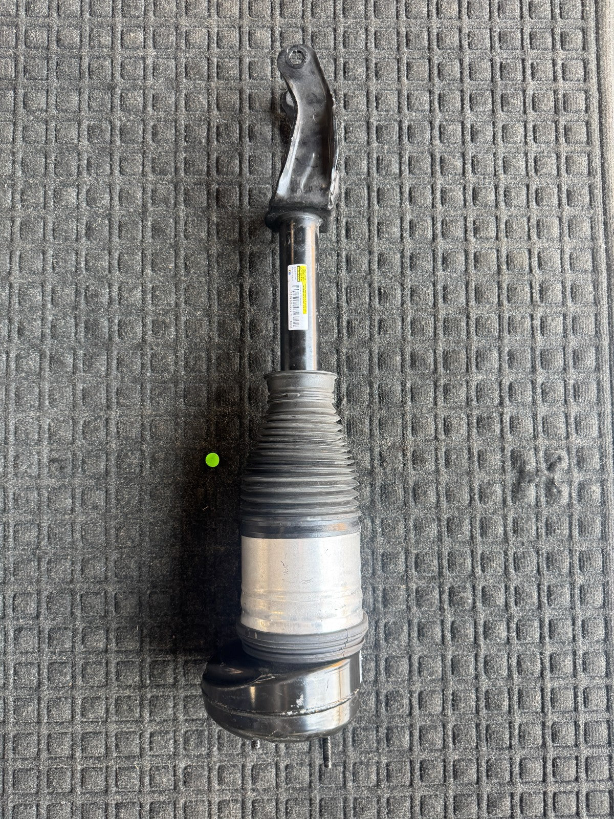 2020-2026 Mercedes GLS450 Front Left Air Strut Shock OEM A1673206900 - eBay image 6