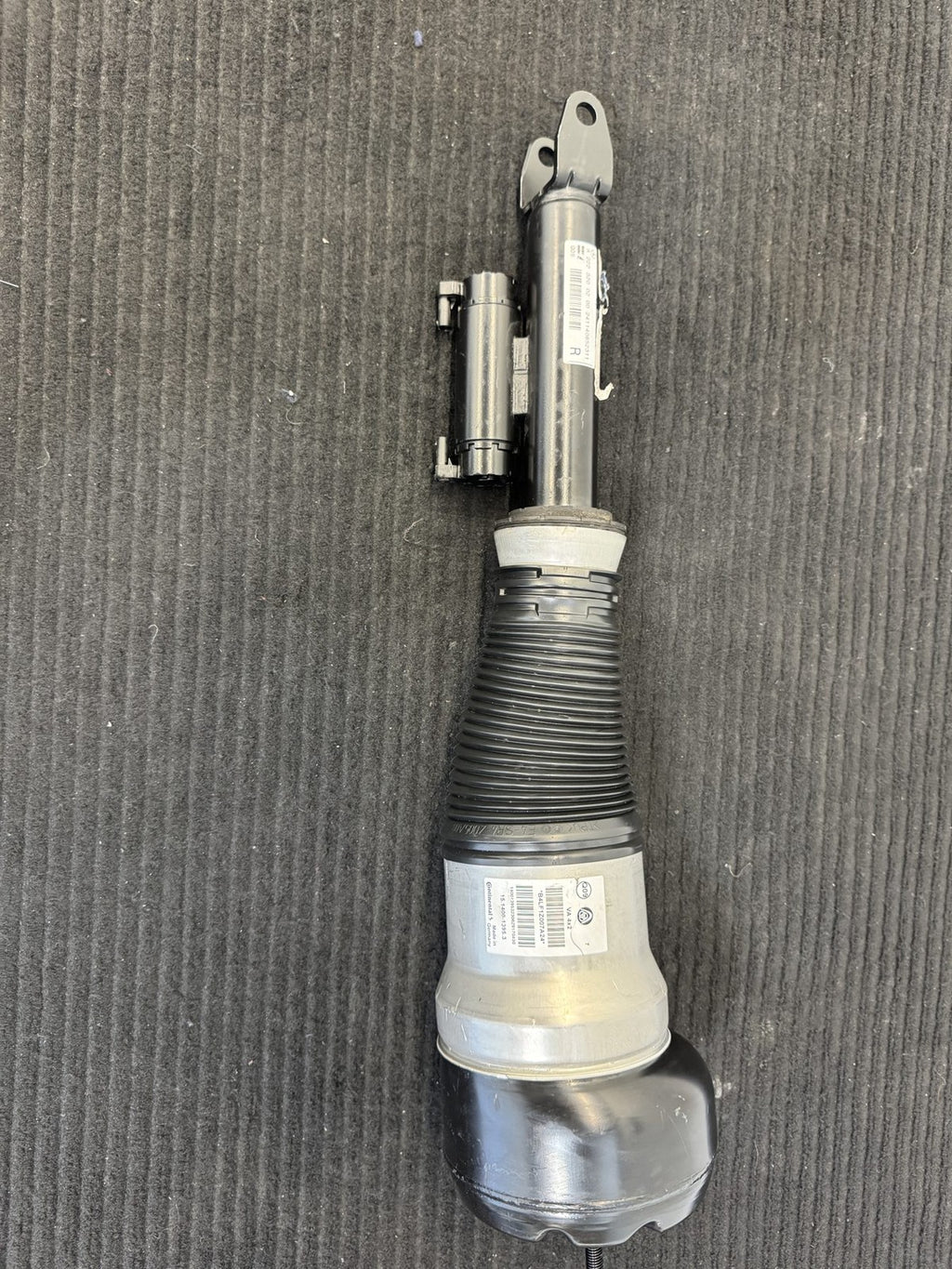 2014-2020 Mercedes-Benz S-Class W222 RWD Front Right Air Strut OEM A2223200200 - eBay image 1