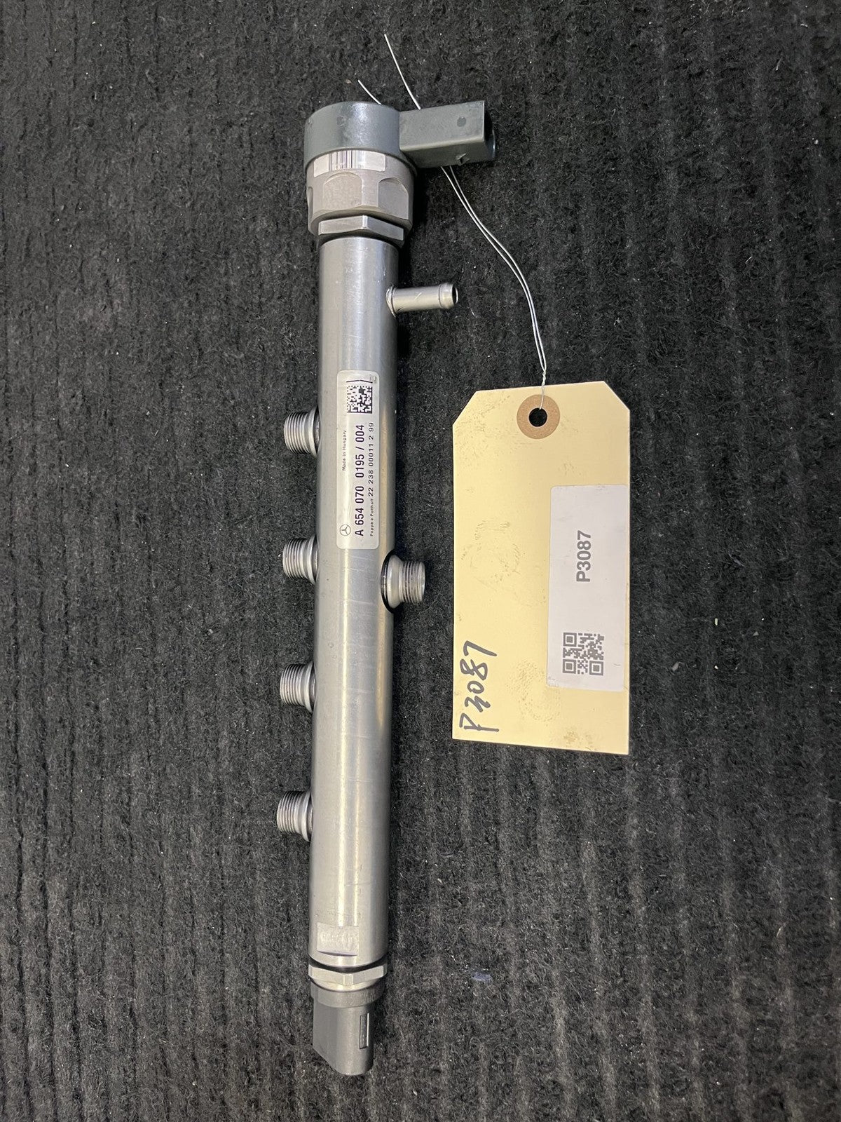 2023-2024 Mercedes-Benz Sprinter OM654 2.0 Diesel Fuel Rail OEM A6540700195 - eBay image 1