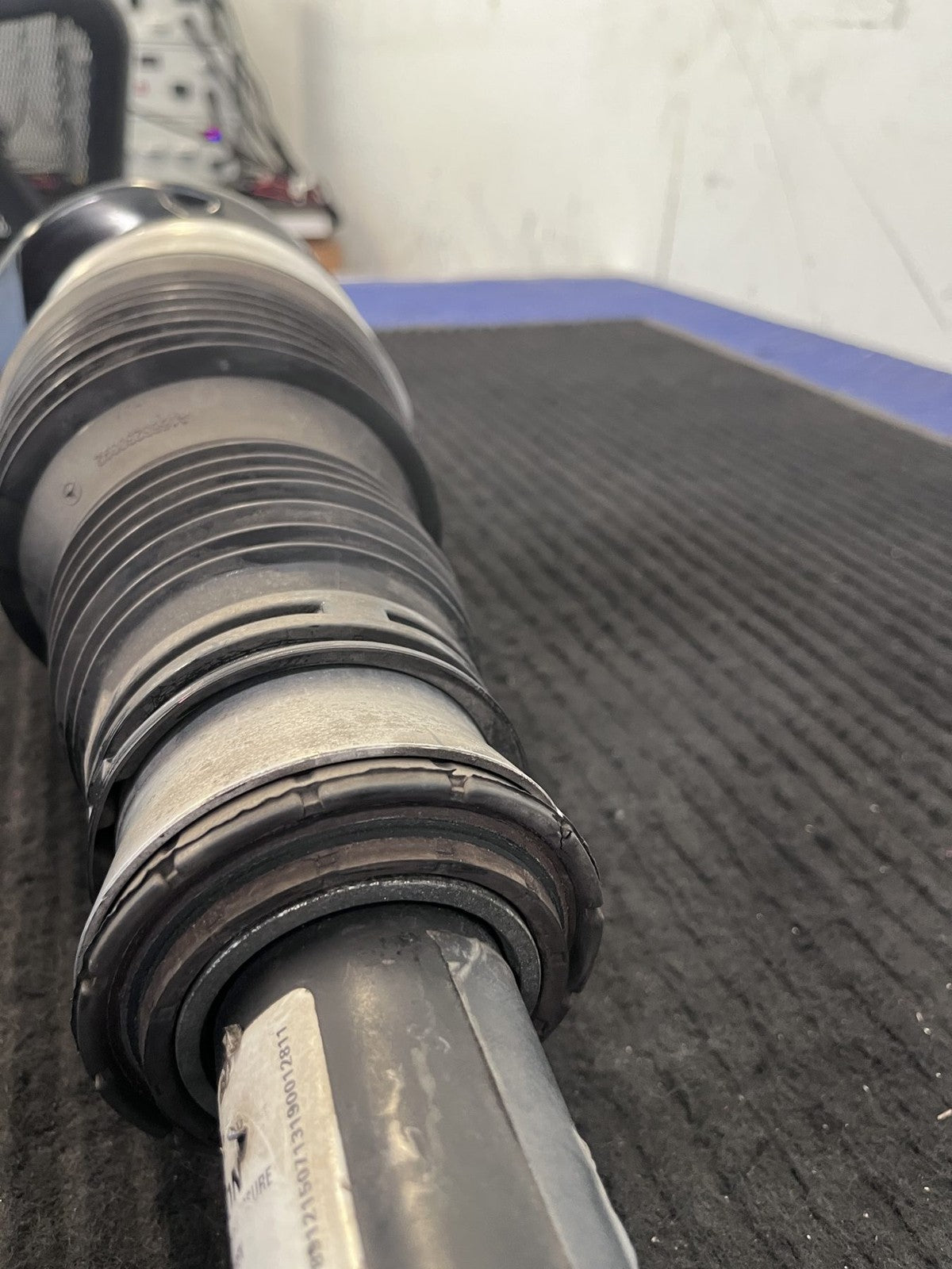 2012-2019 Mercedes-Benz Ml Gle Gl Gls Front Rh Air Strut OEM A1663204866 - eBay image 10
