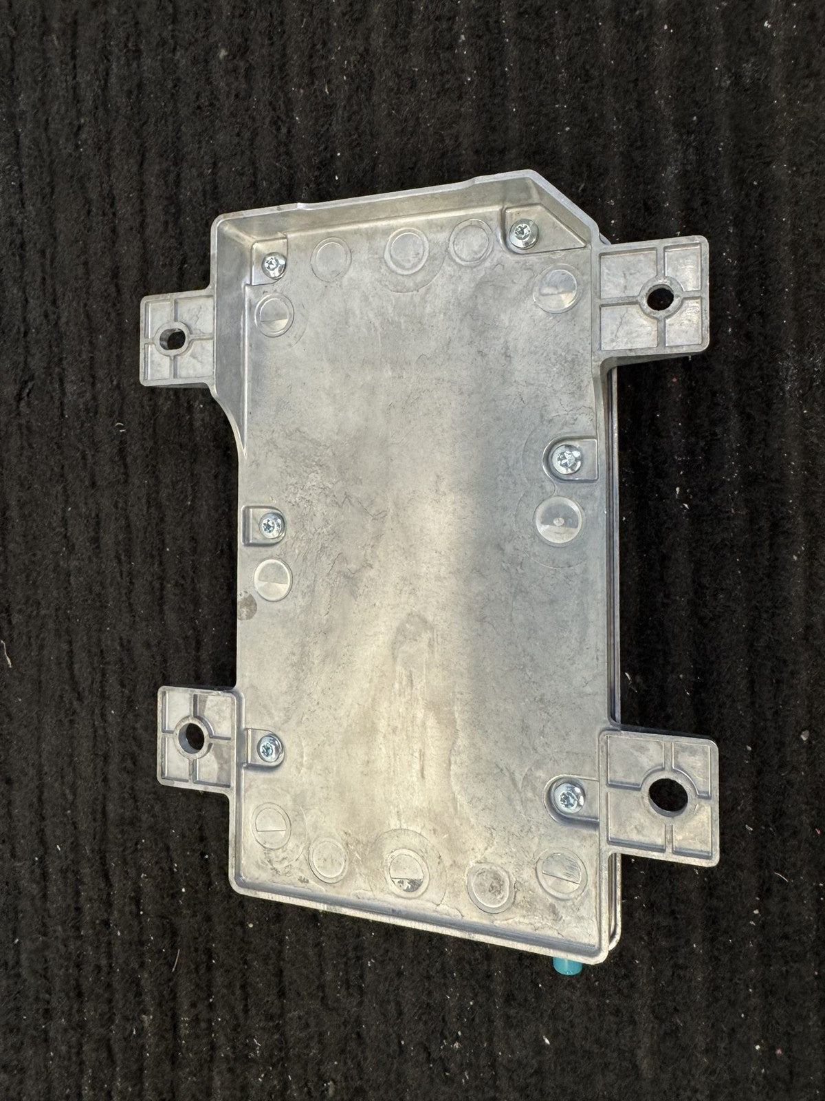 2022-2024 Rivian R1T R1S Secondary Adas Driver Assist Module OEM PT00000036-K - eBay image 4