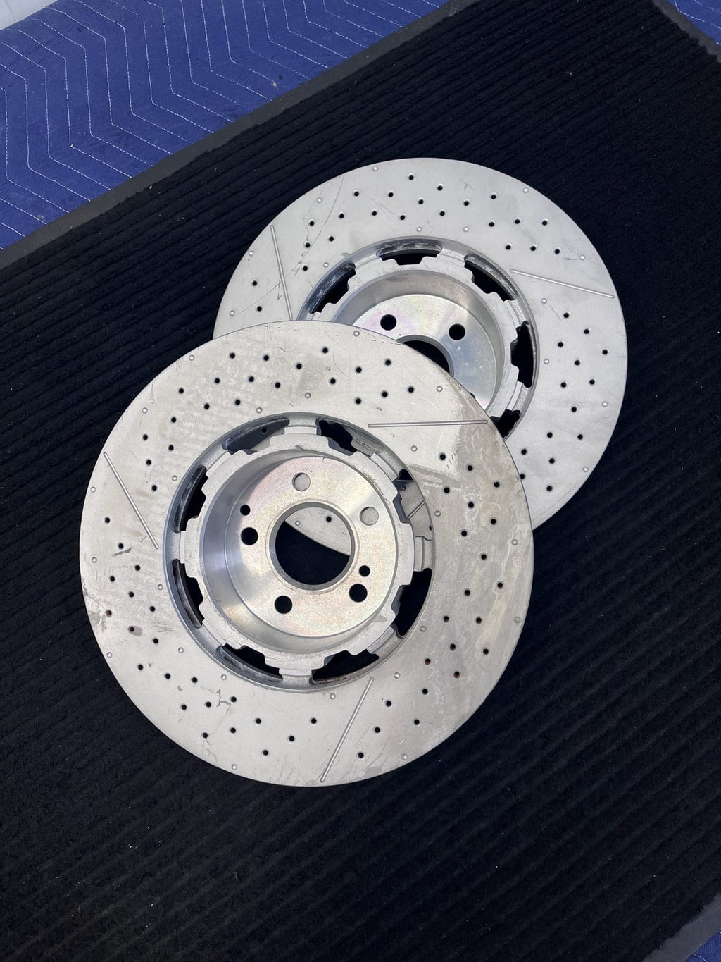 2008-2024 Mercedes-Benz C63 E63 CLS63 AMG Gt Front Rotors Pair OEM A2124210512 - eBay image 3
