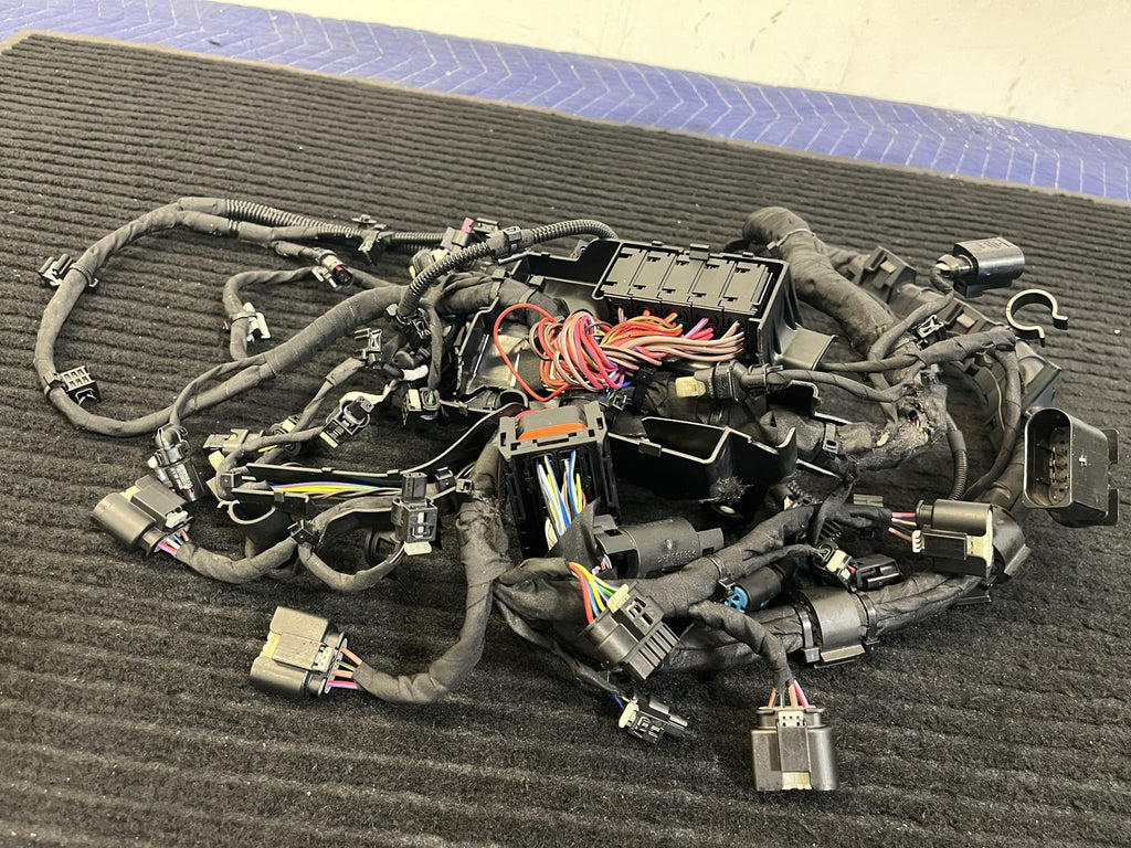 Mercedes-Benz M260 2.0L Engine Wiring Harness Loom Fuse Distribution Box OEM Used - eBay image 10