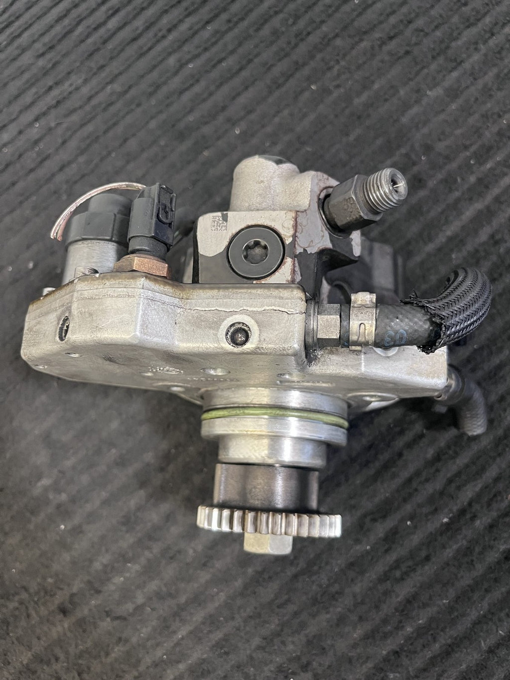 2010-2022 Mercedes-Benz Sprinter OM642 High Pressure Fuel Pump OEM A6420701101 - eBay image 9