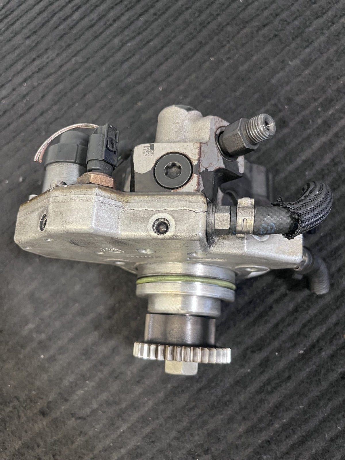 2010-2022 Mercedes-Benz Sprinter OM642 High Pressure Fuel Pump OEM A6420701101 - eBay image 9