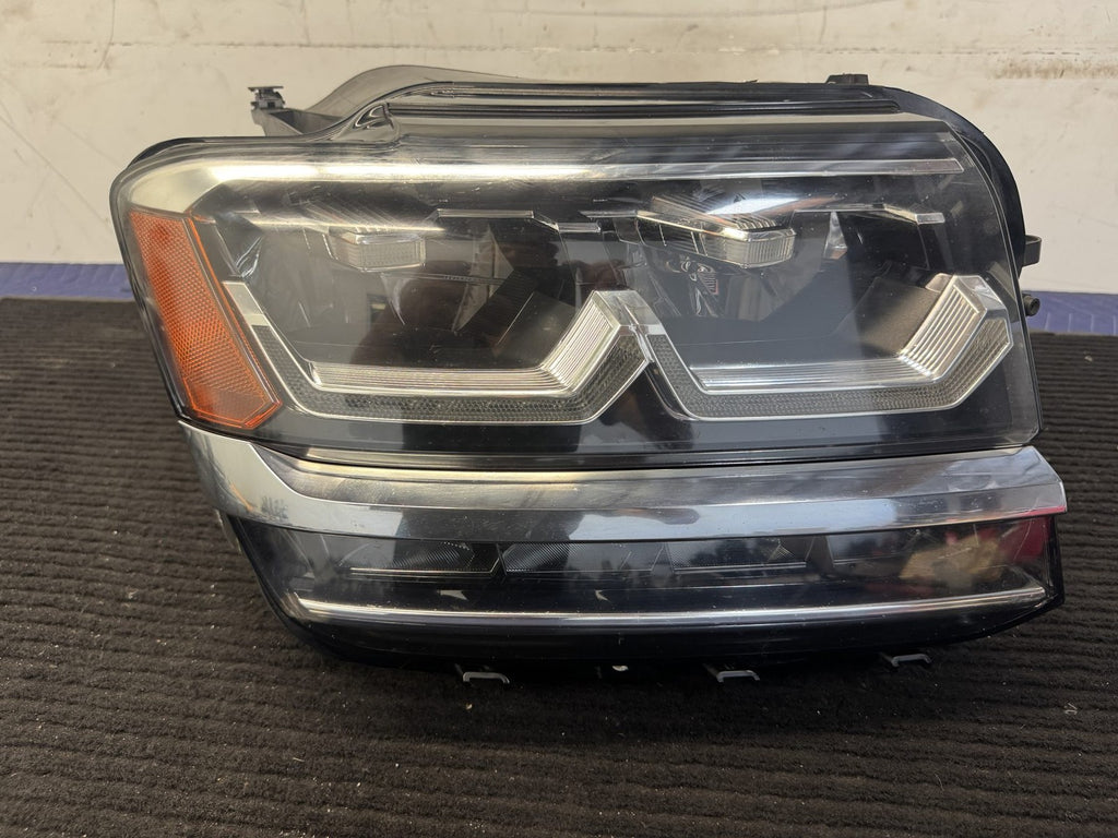 2018-2020 Volkswagen Atlas Right LED Headlight OEM 3CN941036B - eBay image 1