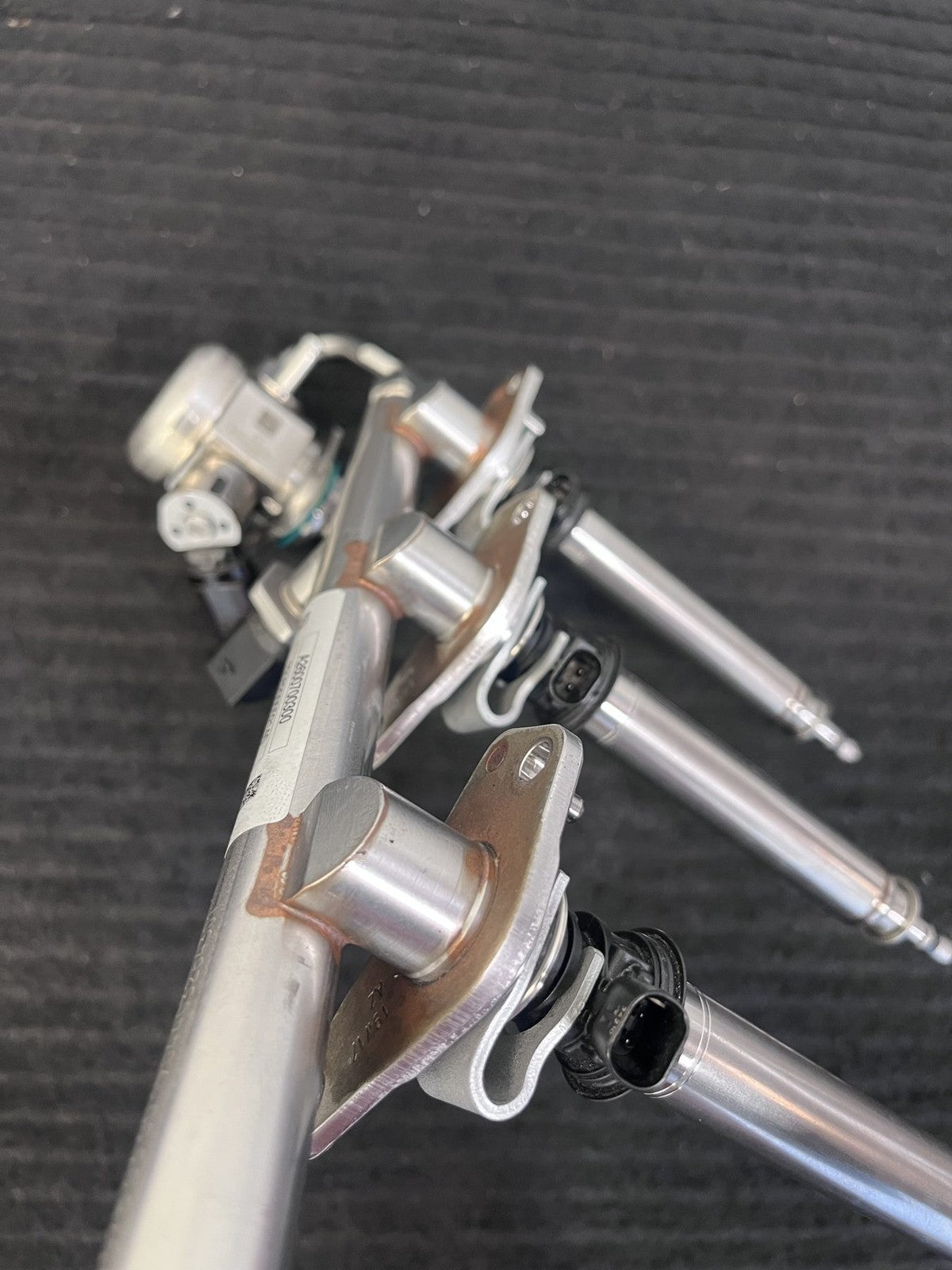 2019-2023 Mercedes-Benz A220 CLA250 Gla GLB250 Fuel Rail Injectors Pump A2600700300 - eBay image 9