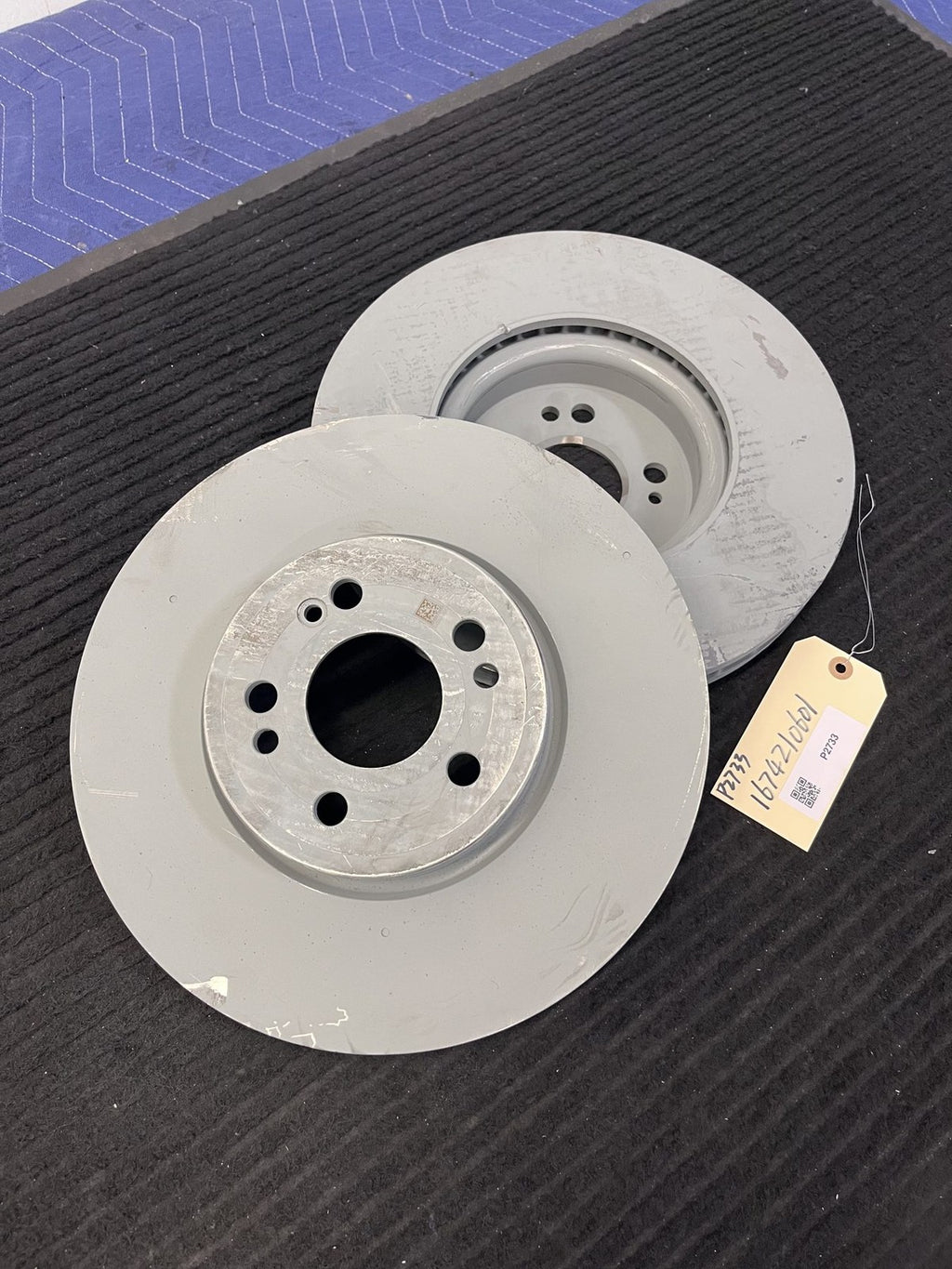 2020-2023 Mercedes-Benz GLE350 W167 Front Vented Rotor Pair OEM A1674210601 - eBay image 1