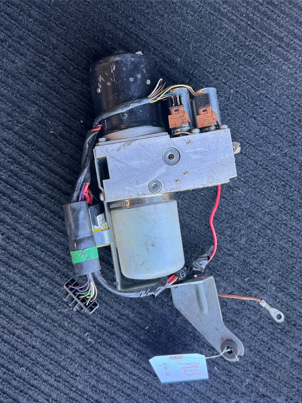2004-2009 Mercedes CLK350 Convertible Top Hydraulic Pump A2098000330 OEM - eBay image 2