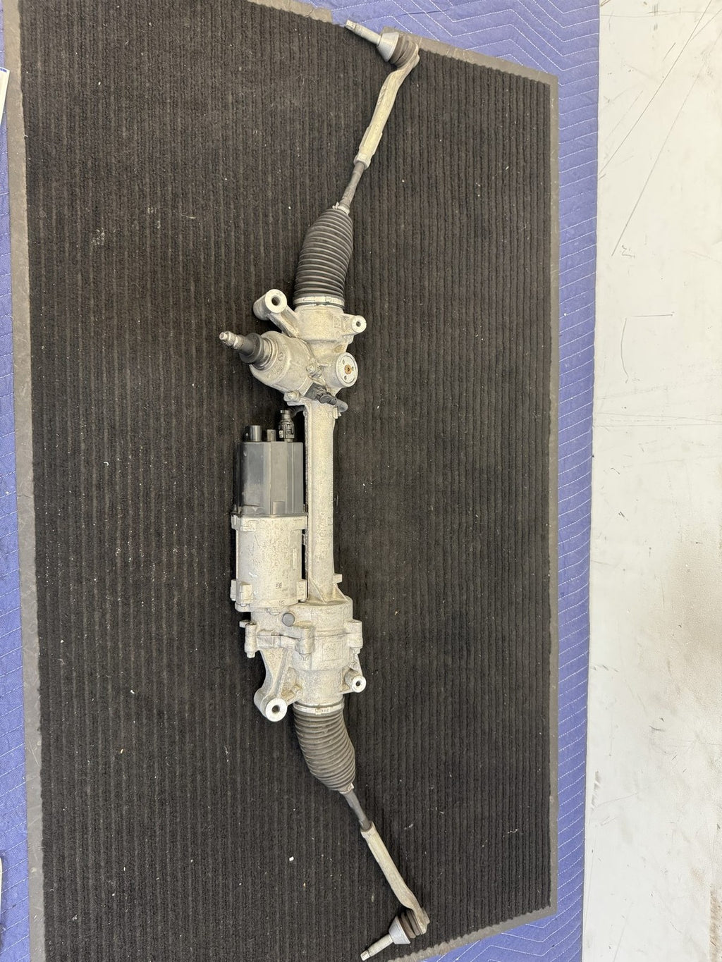 2015-2018 Mercedes-Benz C300 W205 RWD Electric Steering Rack Pinion OEM A2054604501 - eBay image 1