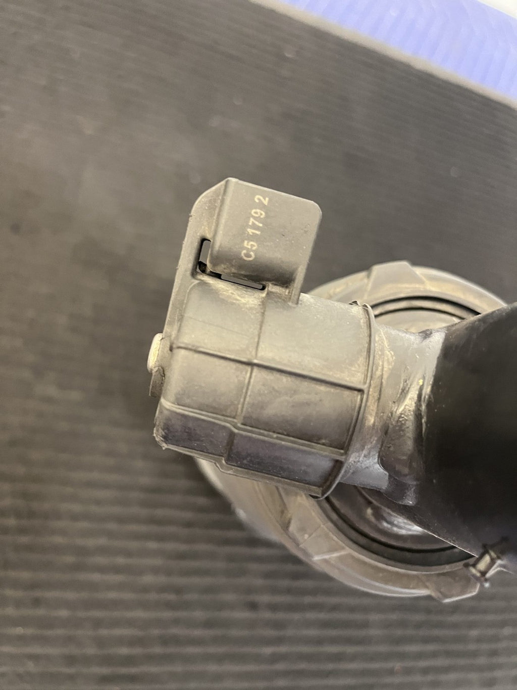 2019-2025 BMW X7 G07 Front Left Air Suspension Strut OEM 37106869035 - eBay image 14
