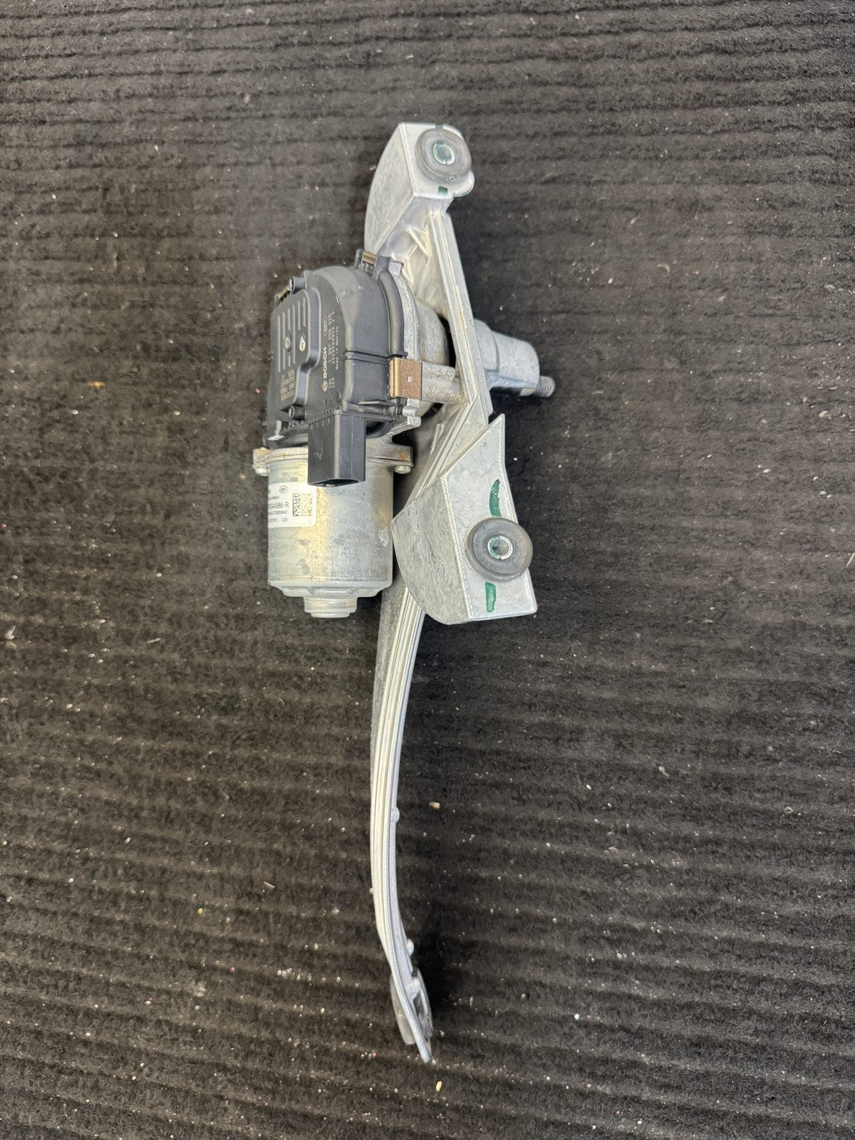 2022 Rivian Edv-700 Front Left Windshield Wiper Motor OEM PT00044586-R - eBay image 5