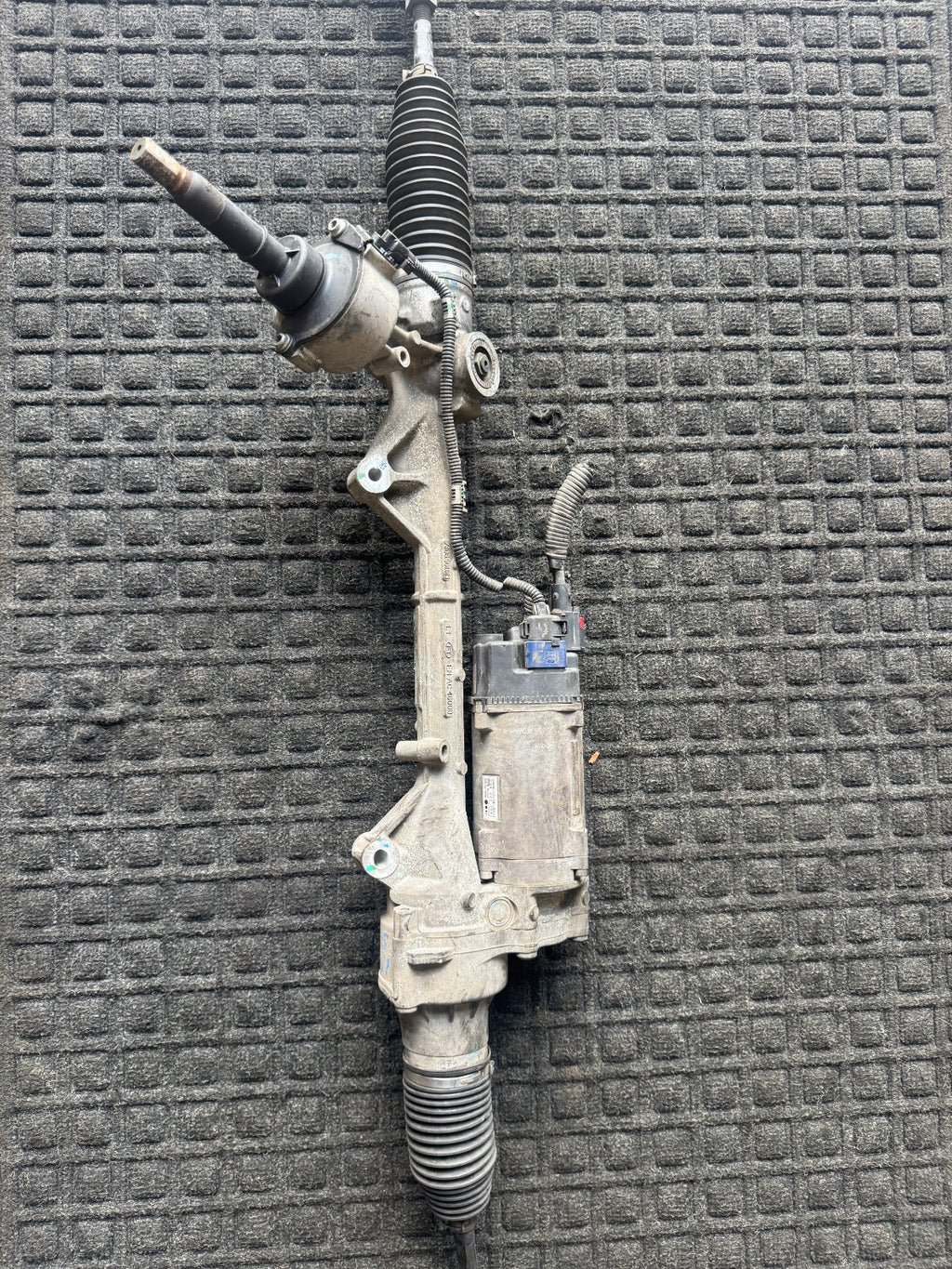 2014 Cadillac  Electric Steering Gear Power Rack ATS RWD Oem 23142349 - eBay image 3