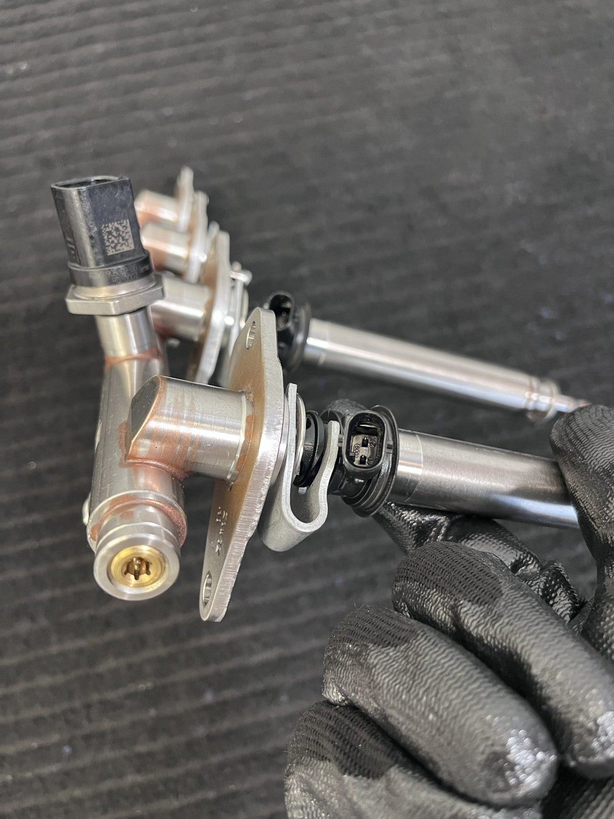 2019-2023 Mercedes-Benz C300 GLC300 E350 Fuel Rail 2 Injectors OEM A2640702000 - eBay image 5