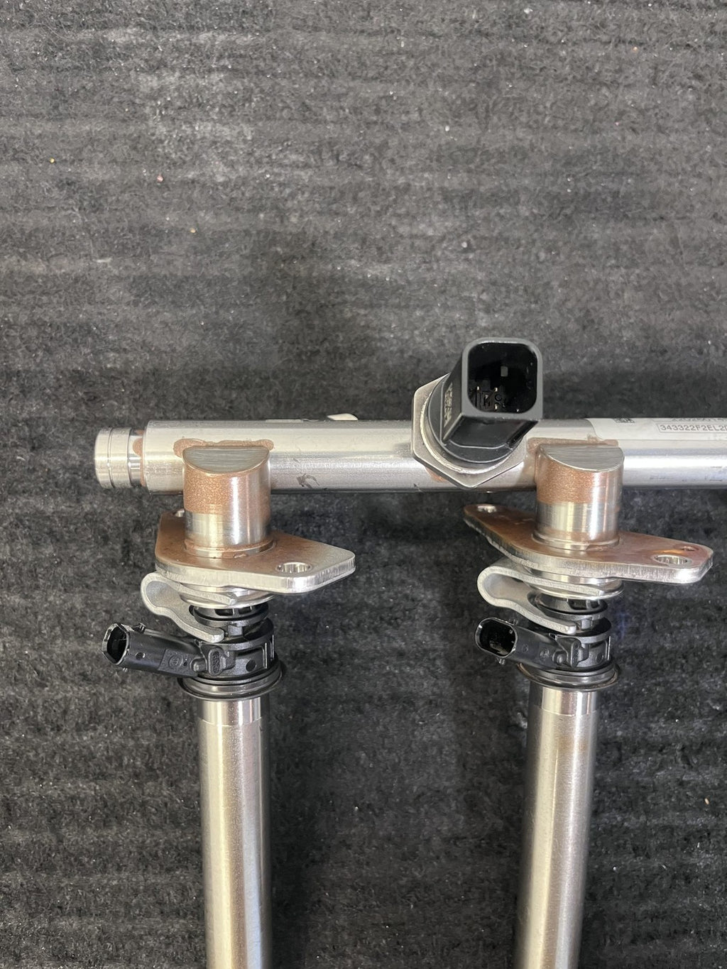 2019-2023 Mercedes-Benz C300 GLC300 E350 Fuel Rail 2 Injectors OEM A2640702000 - eBay image 6