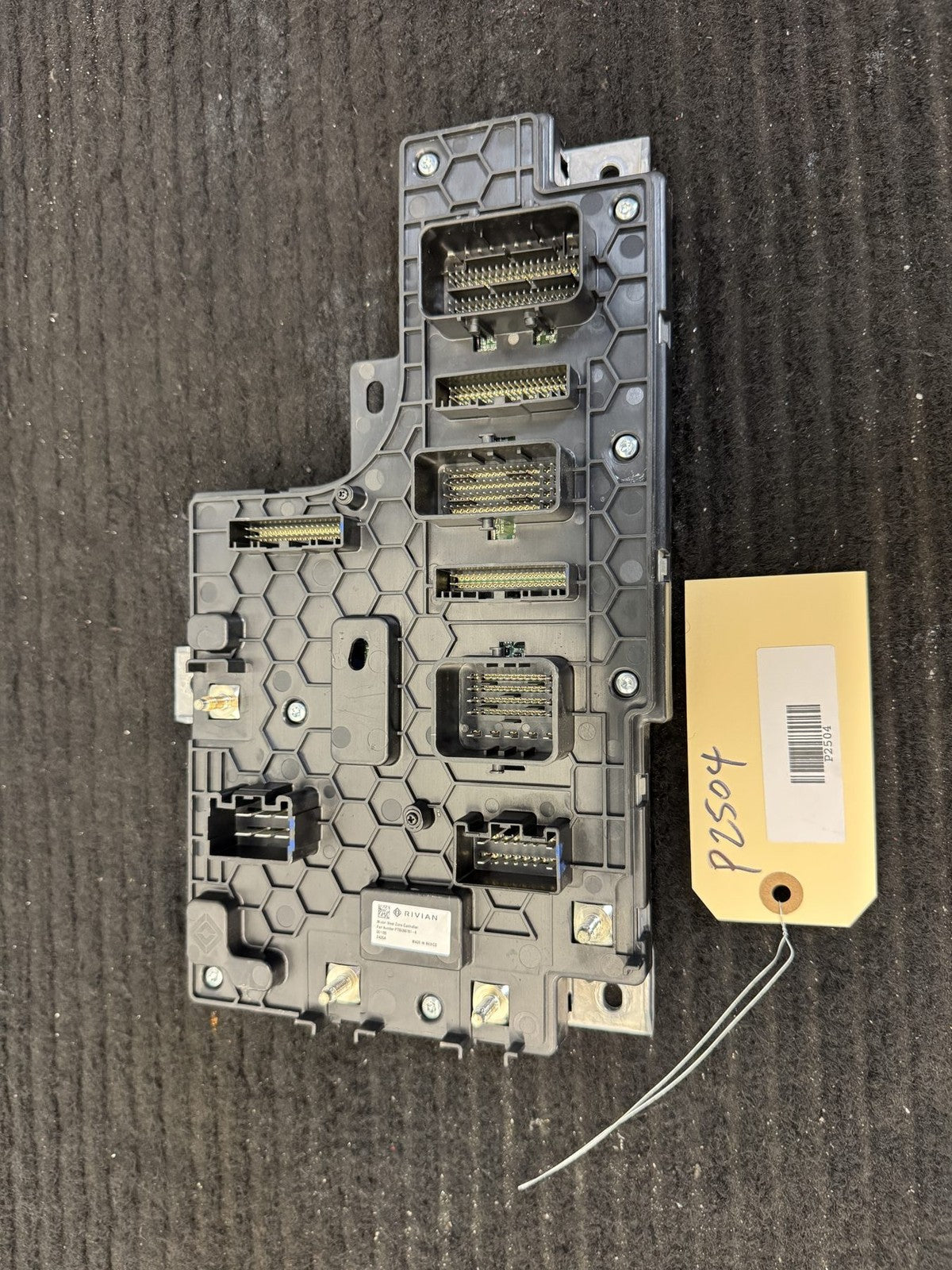 2025-2026 Rivian R1T R1S Gen 2 West Zone Controller OEM PT00390761-K - eBay image 1