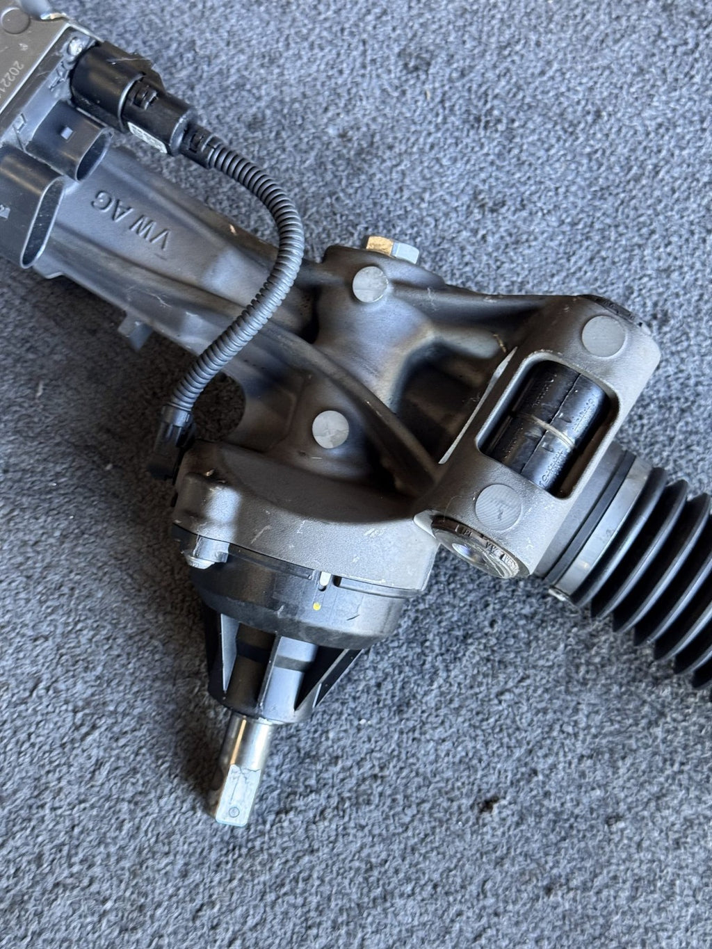 2019-2025 Porsche Cayenne 9Y Power Steering Rack Rear Steer 9Y1423055L OEM - eBay image 9