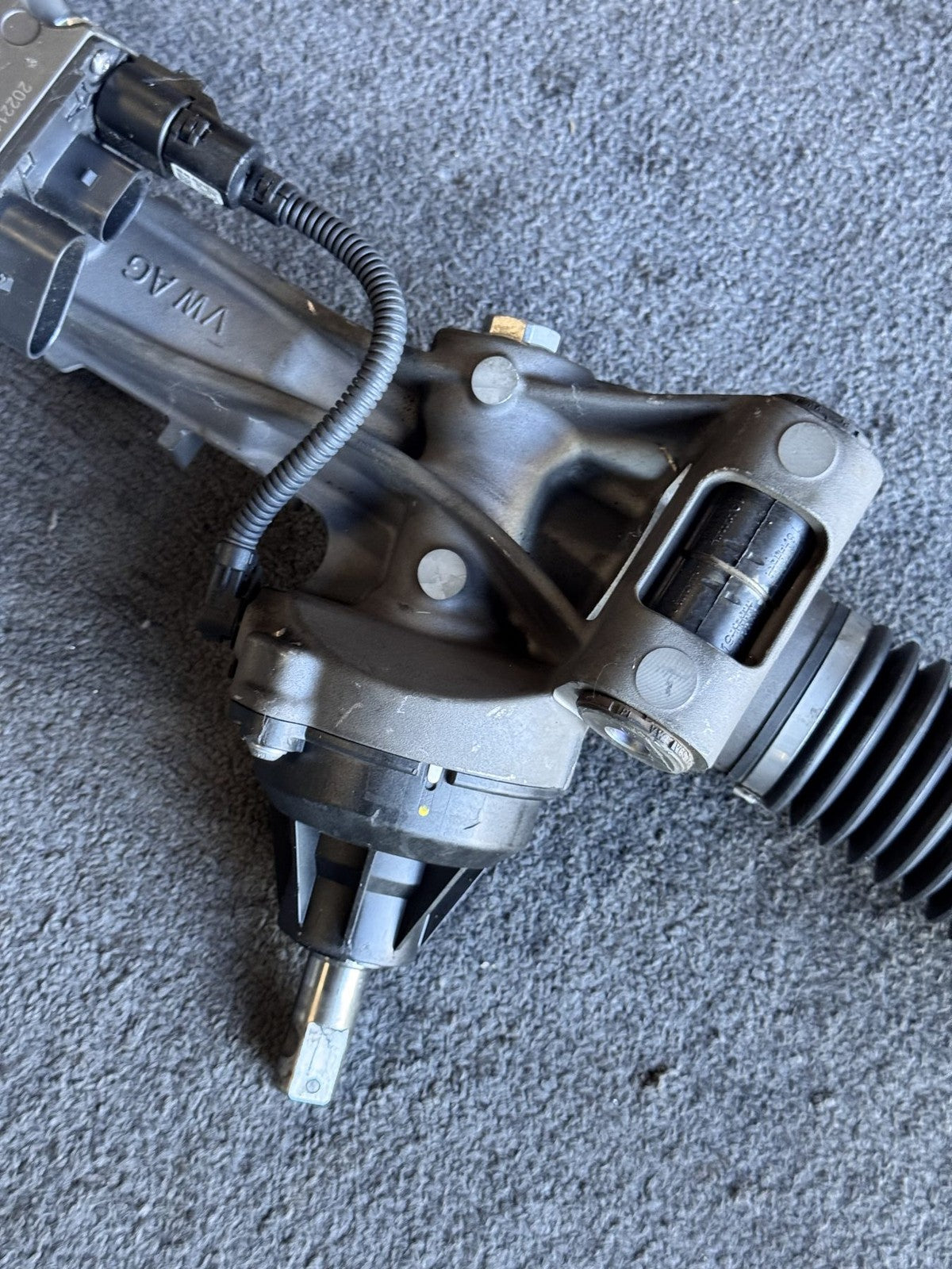 2019-2025 Porsche Cayenne 9Y Power Steering Rack Rear Steer 9Y1423055L OEM - eBay image 9