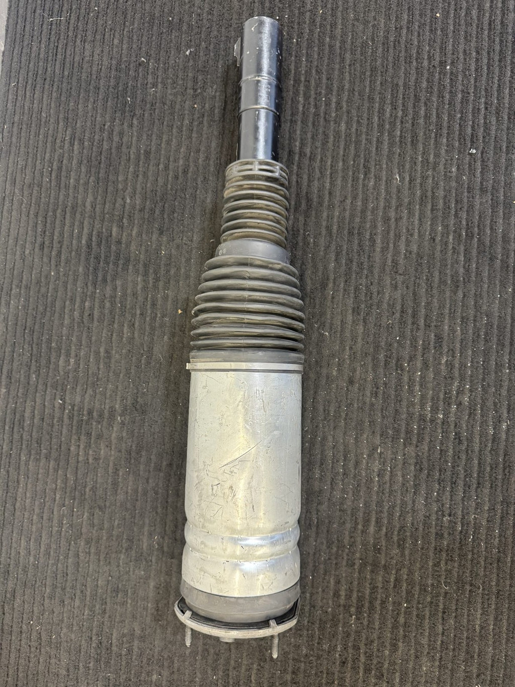 2020-2024 Land Rover Defender 110 Front Left Air Suspension Strut OEM LR132754 - eBay image 7