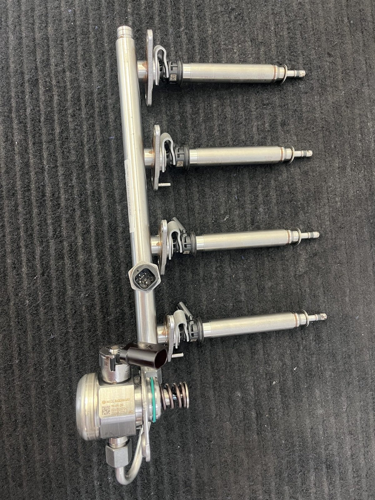 2019-2023 Mercedes-Benz A220 CLA250 Gla GLB250 Fuel Rail Injectors Pump A2600700300 - eBay image 5