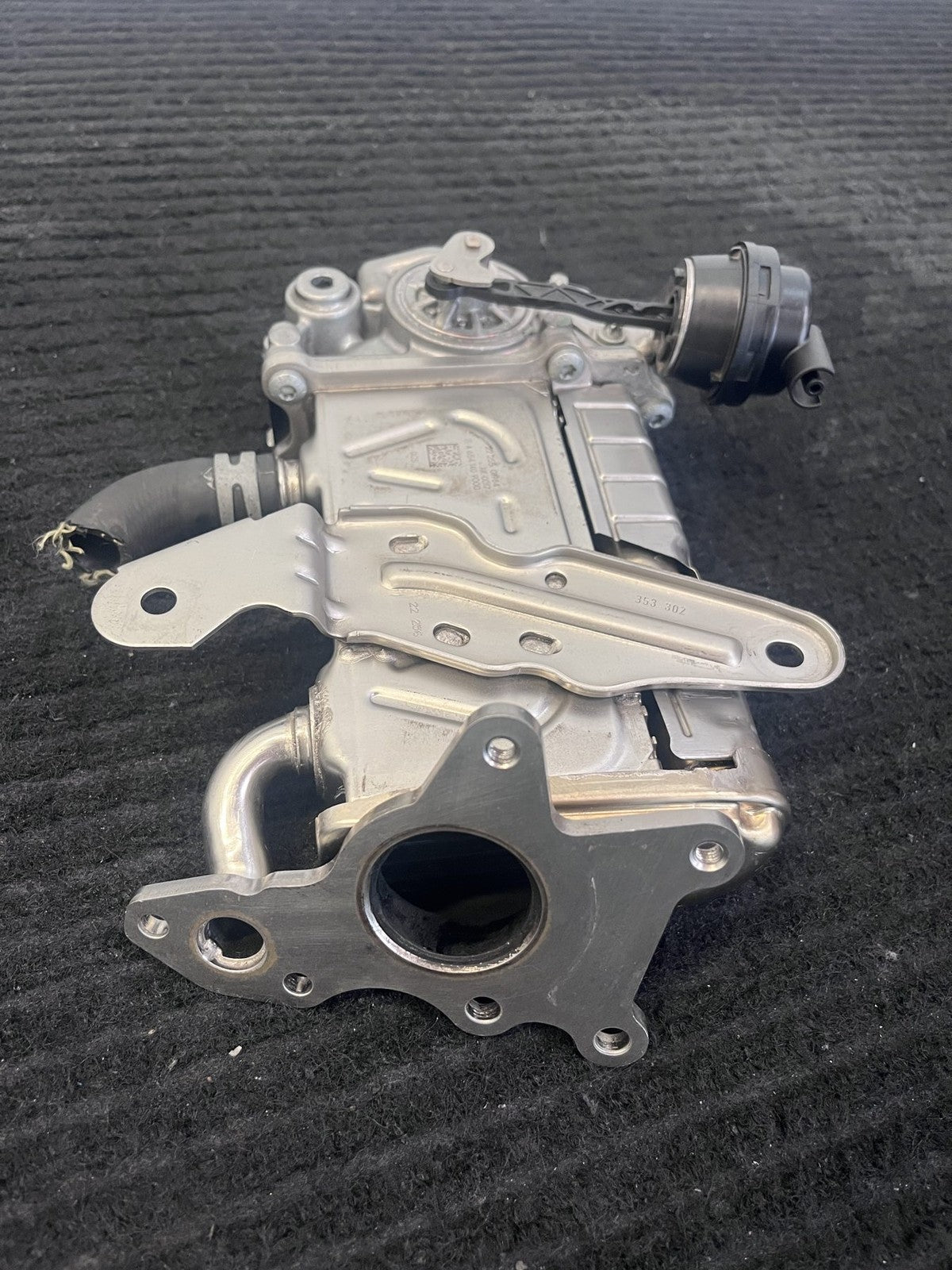 2023-2025 Mercedes-Benz Sprinter 2500 3500 3500XD 4500 Egr Cooler OEM A6541409000 - eBay image 4