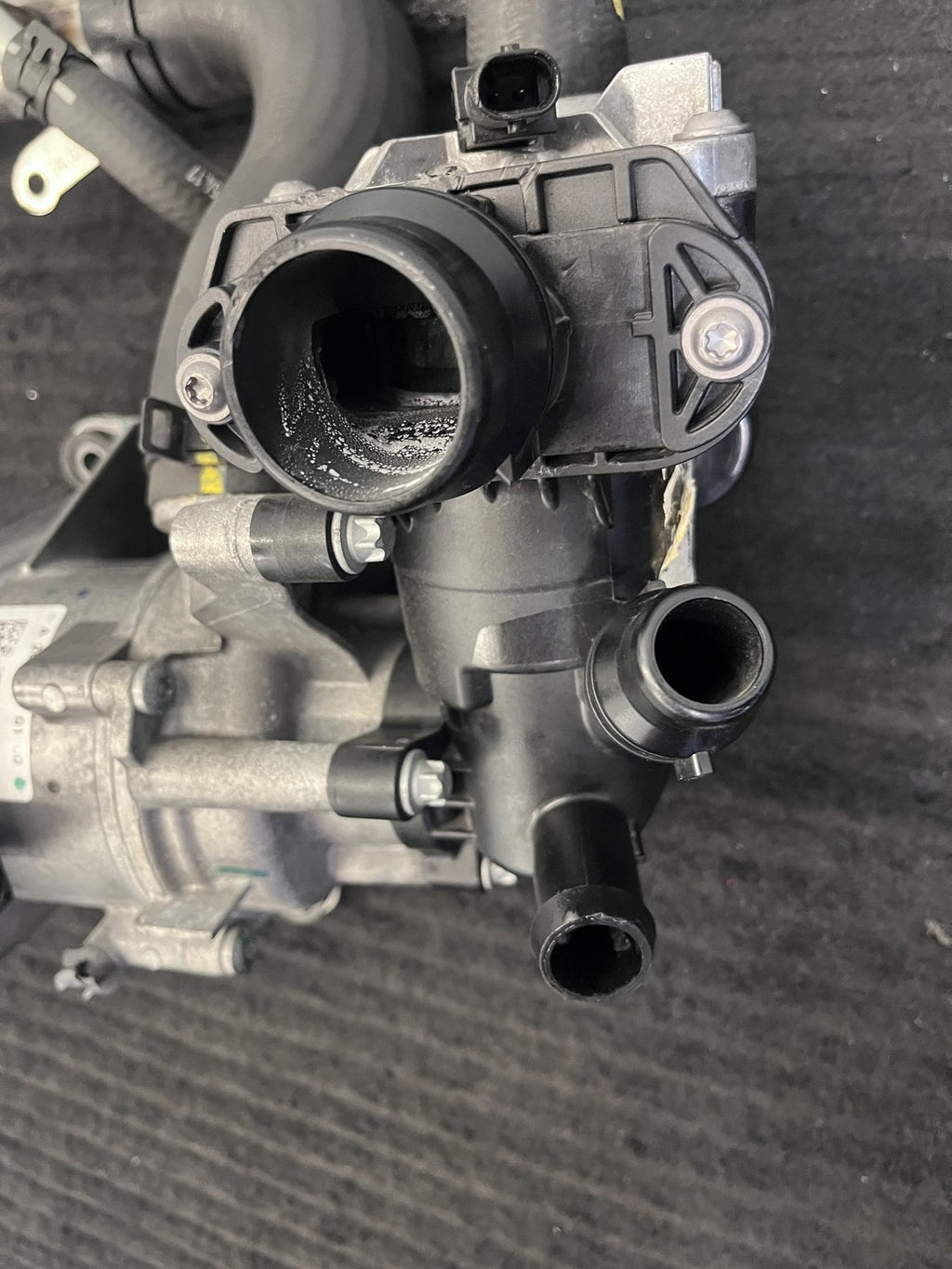 2019-2023 Mercedes-Benz C300 E350 GLC300 Water Pump Thermostat OEM A2642000100 - eBay image 10