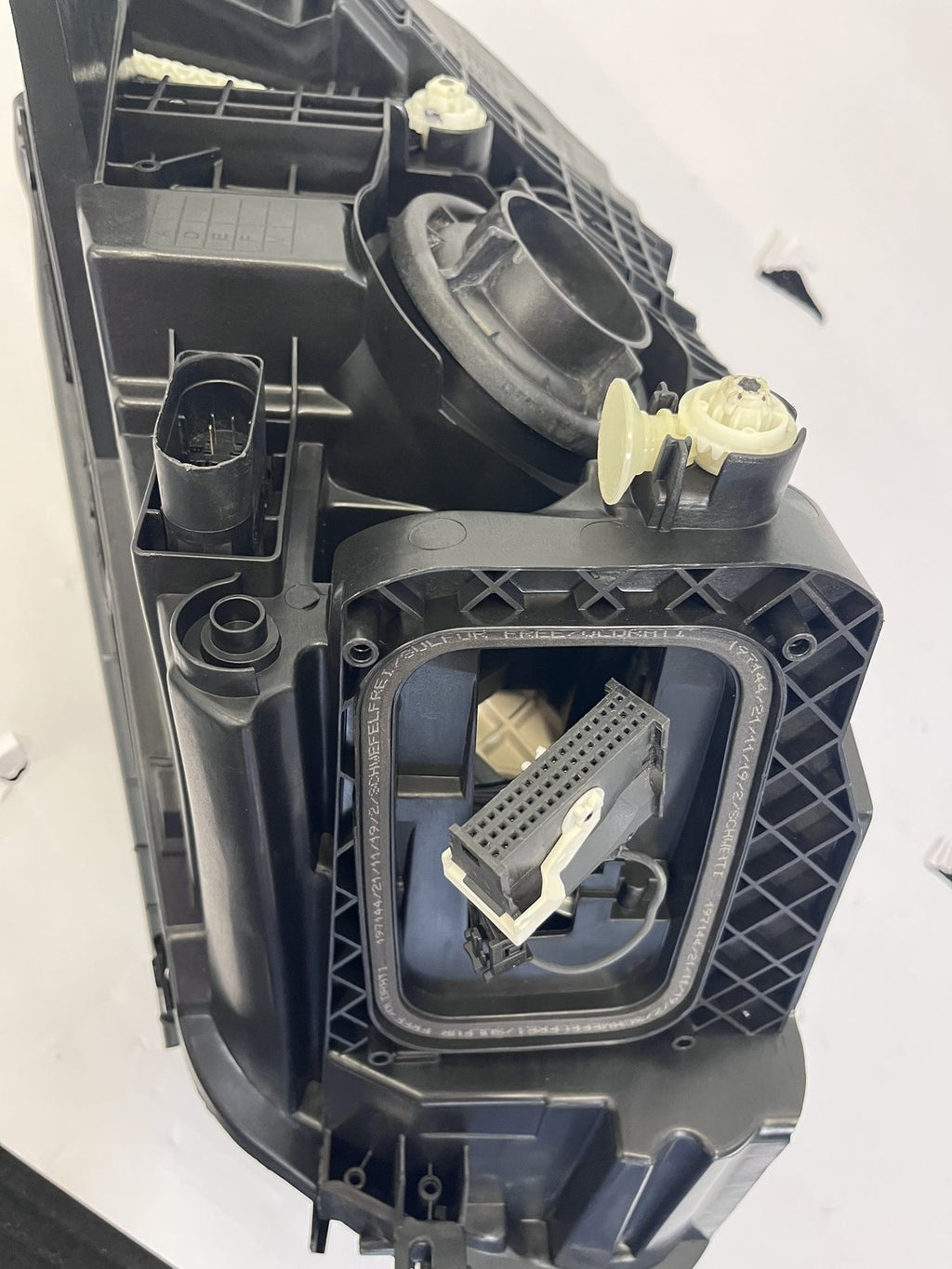 2019-20 Mercedes C-Class RH LED Headlight Aftermarket Refurbished A2059066104 - SKU P2601 - photo 10