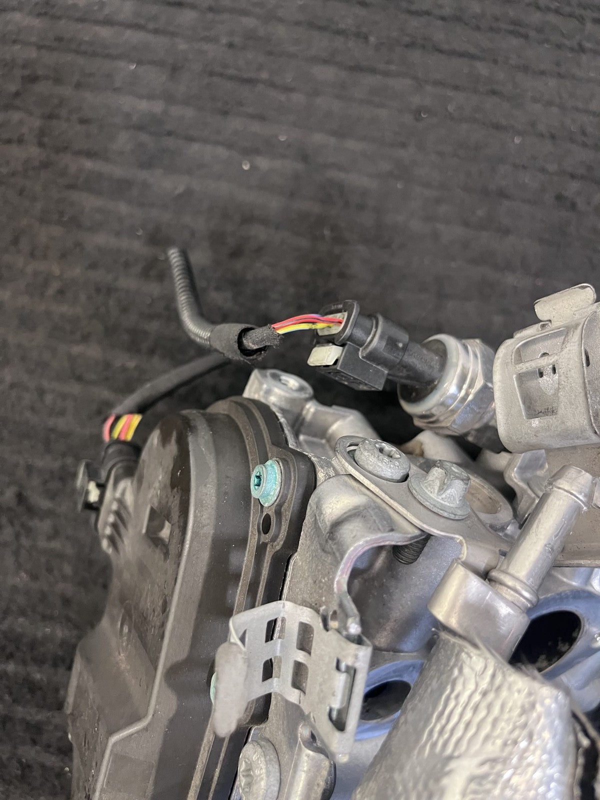 Mercedes-Benz OM654 2.0L Diesel Egr Valve Assembly With Pipes Genuine OEM - eBay image 11