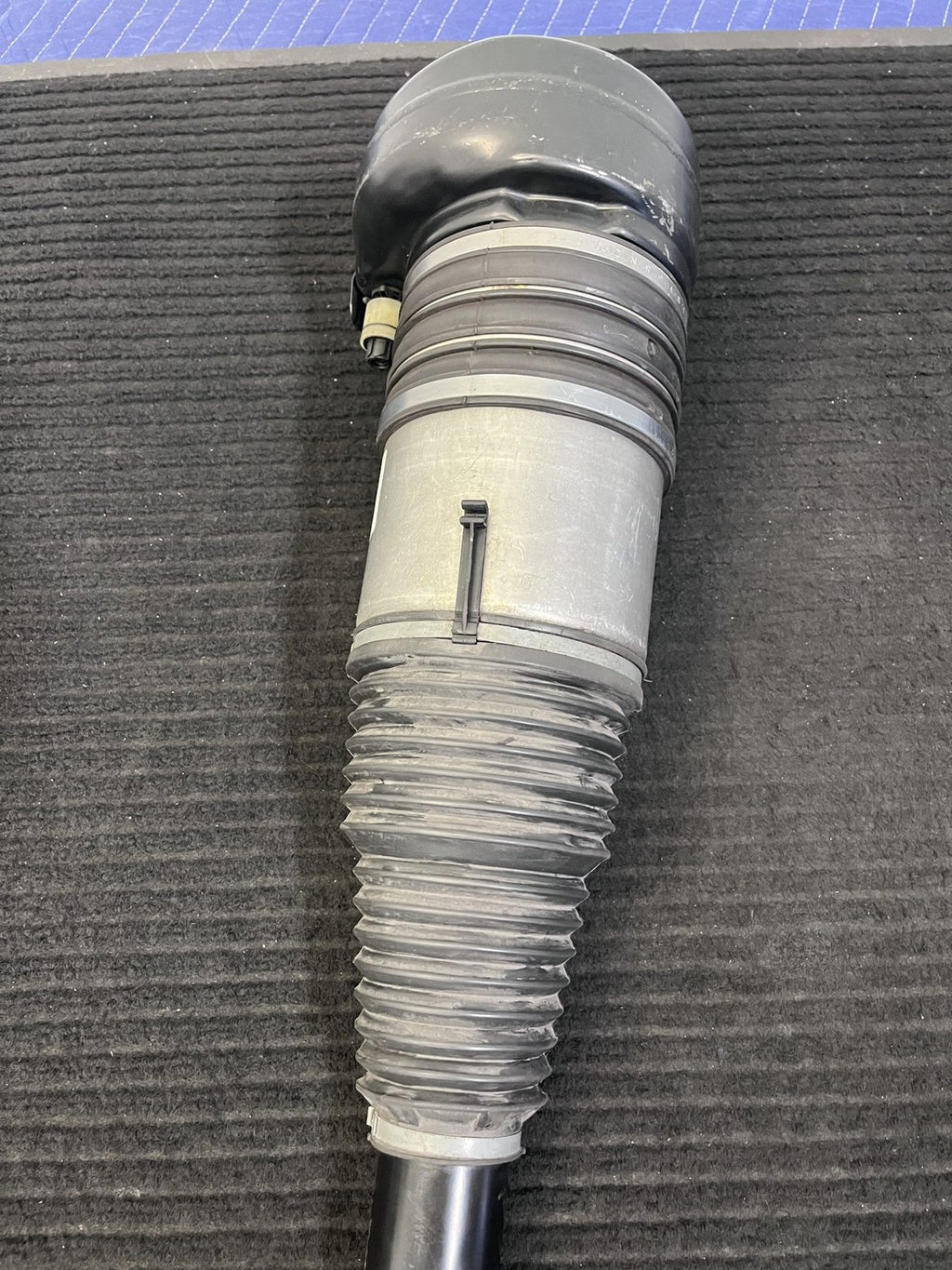 2019-2025 Audi e-tron Q8 SQ8 e-tron Front Air Suspension Strut OEM 4KE616039G - eBay image 7