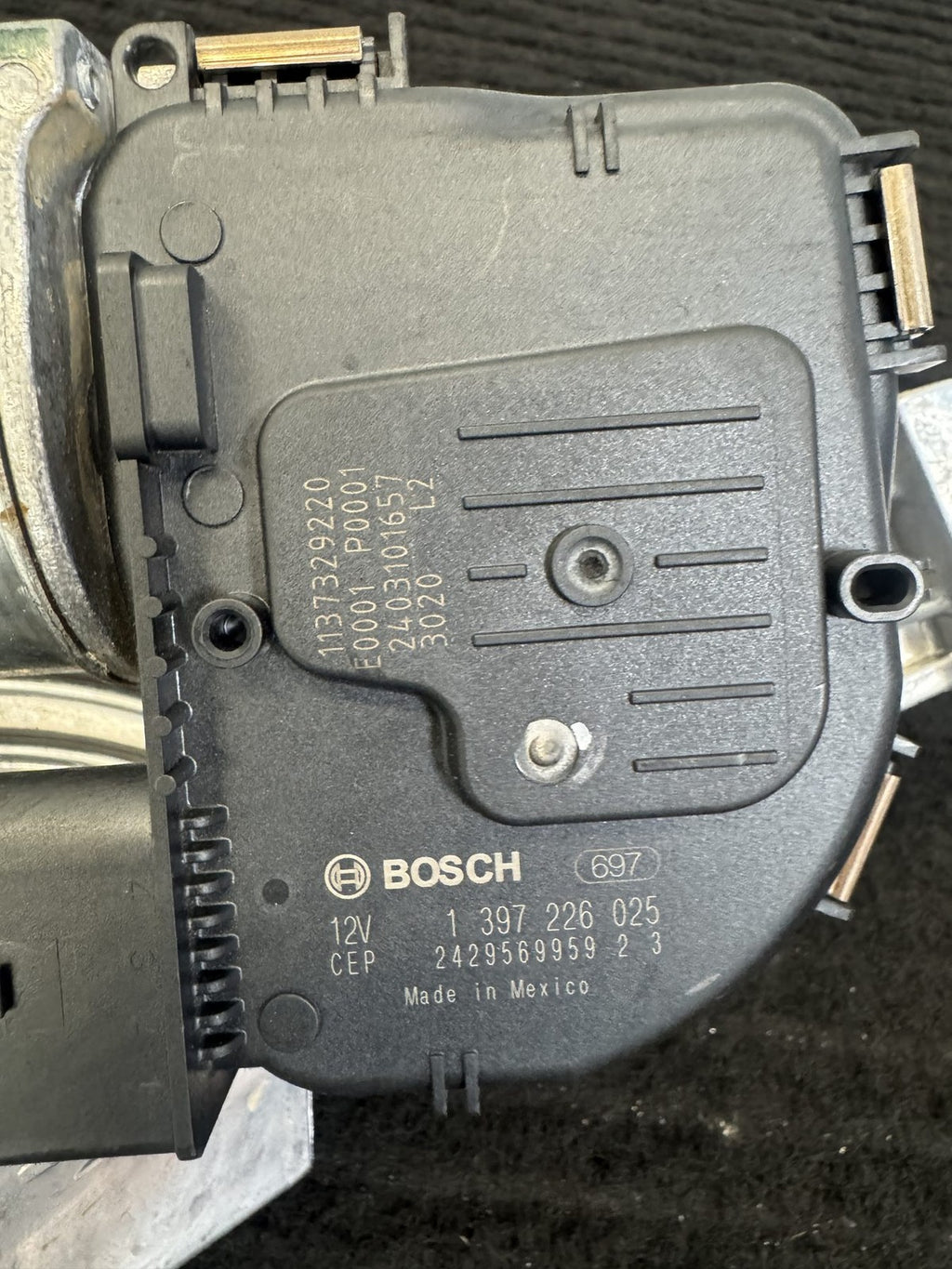 2022 Rivian Edv-700 Front Left Windshield Wiper Motor OEM PT00044586-R - eBay image 7