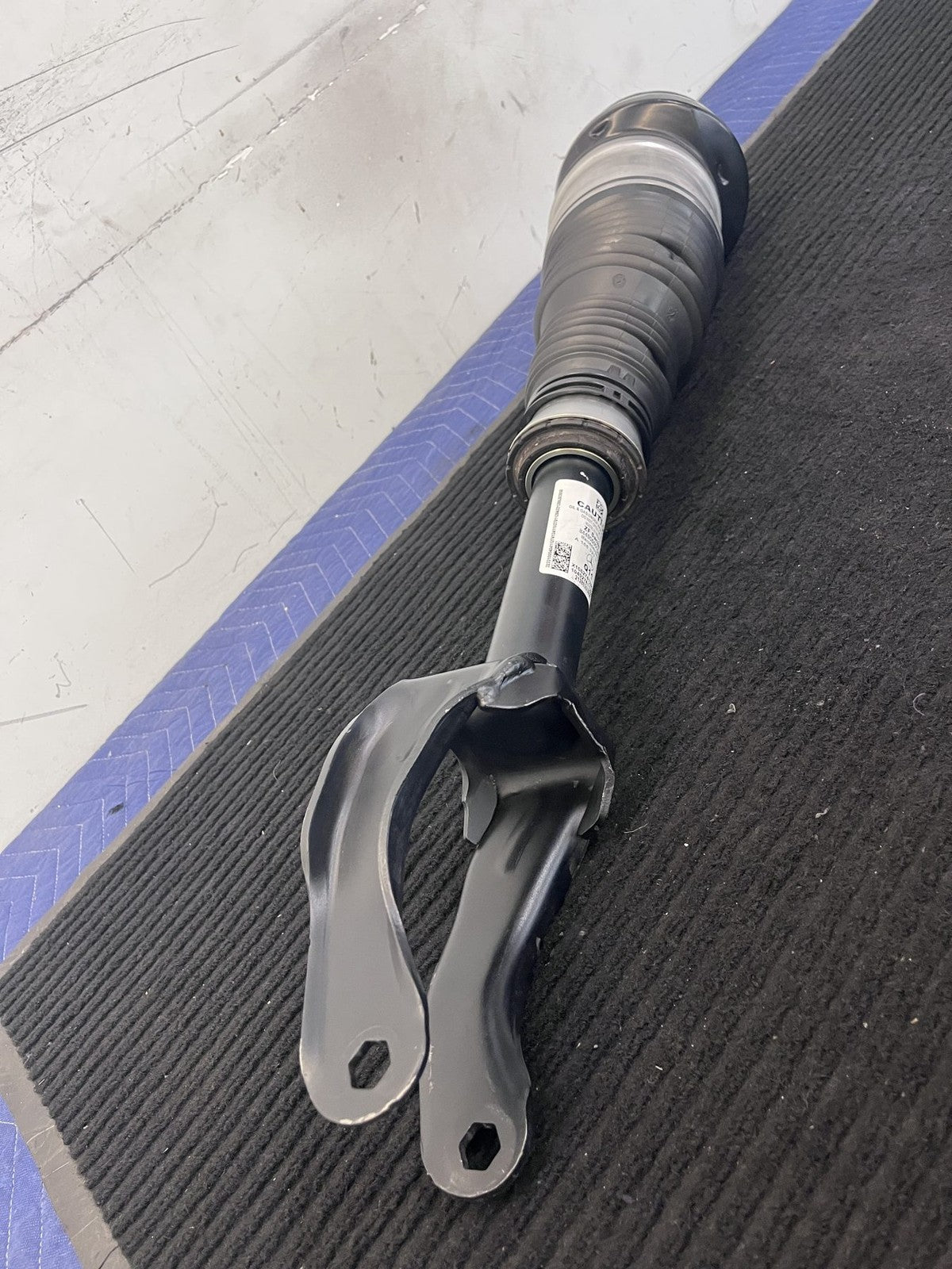 2013-2019 Mercedes-Benz Gl Gls X166 Front Left Air Strut OEM A1663204966 - eBay image 4