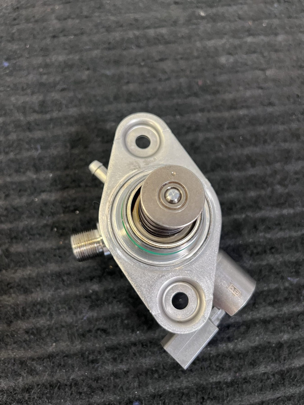 2015-2019 Mercedes-Benz C300 GLC300 E300 High Pressure Fuel Pump OEM A2740700501 - eBay image 7