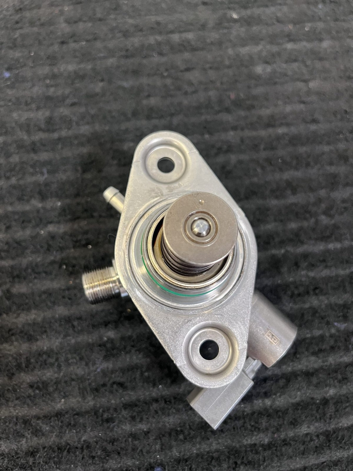 2015-2019 Mercedes-Benz C300 GLC300 E300 High Pressure Fuel Pump OEM A2740700501 - eBay image 7