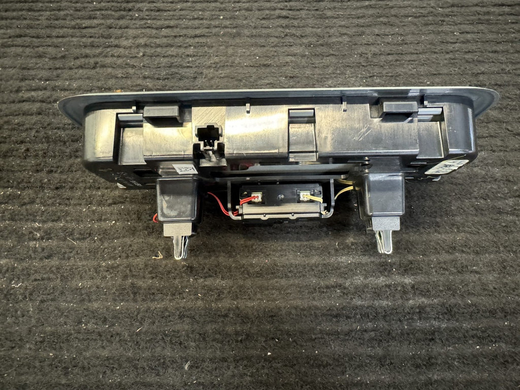 2022-2024 Rivian R1T R1S Interior Map Dome Light Unit OEM PT00044072 - eBay image 5