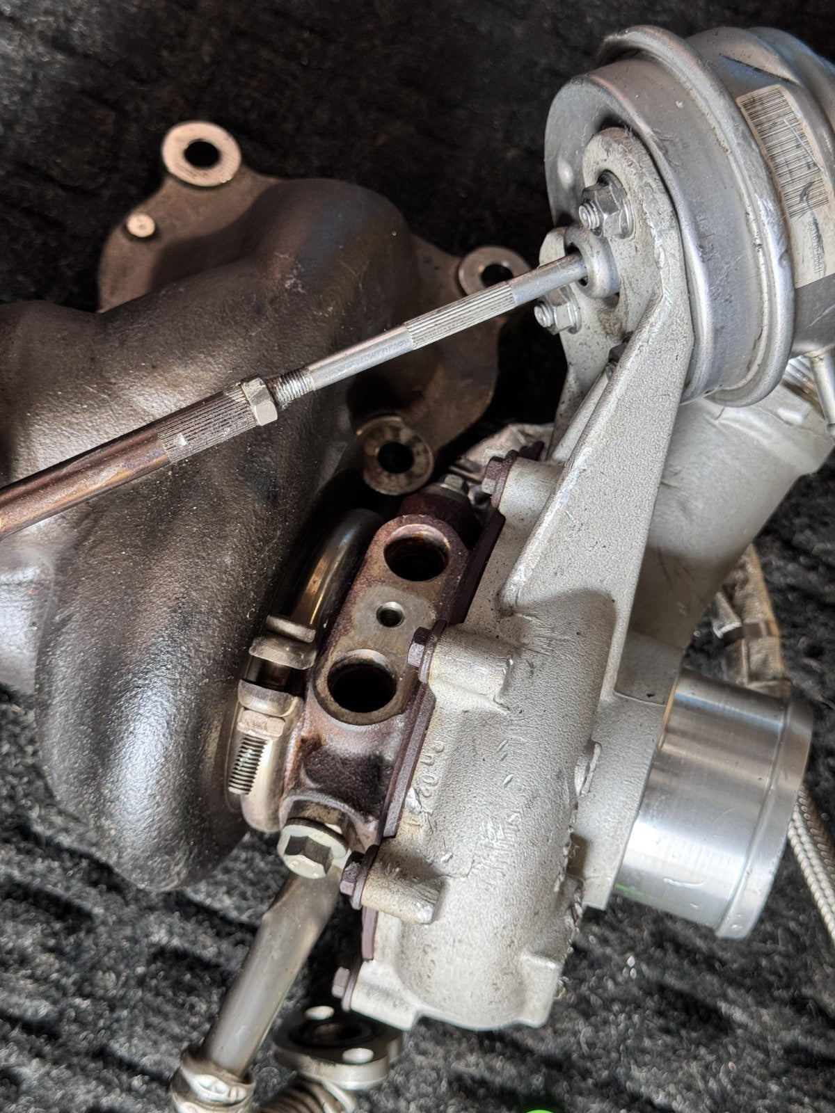 2016 Ford Explorer 3.5L Turbocharger Turbine OEM GB5E9G438CC GB5E-9G438-CC - eBay image 2
