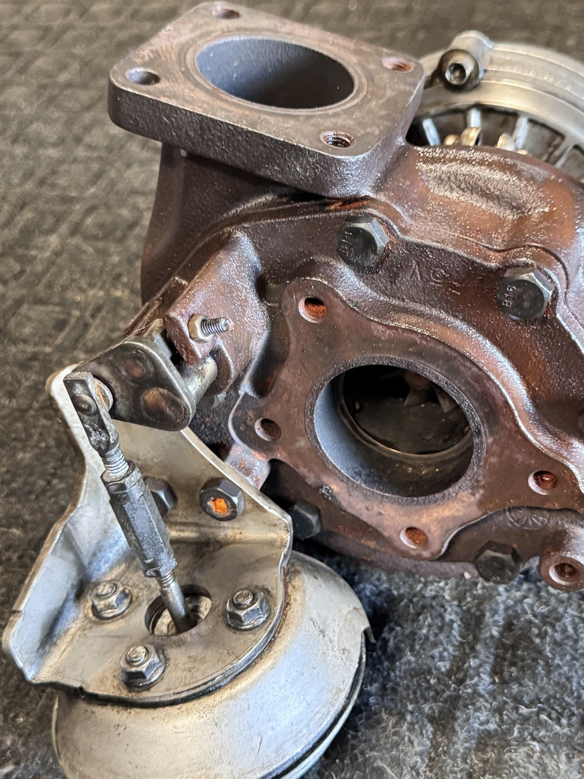 2011-2020 Isuzu NPR NQR NRR NPR-HD 3.0L Diesel 4JJ1  Turbocharger OEM 8981654481 - eBay image 6