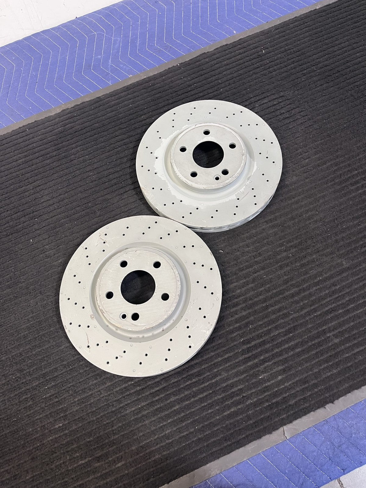2014-2020 Mercedes-Benz CLA250 GLA250 Sport Front Drilled Rotors Pair OEM A2464212712 - eBay image 5