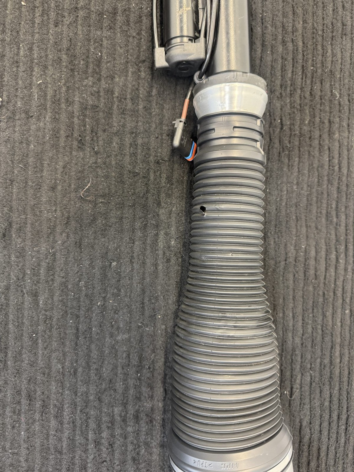 2007-2013 Mercedes-Benz S-Class W221 Rear Left Air Strut OEM A2213205513 - eBay image 5