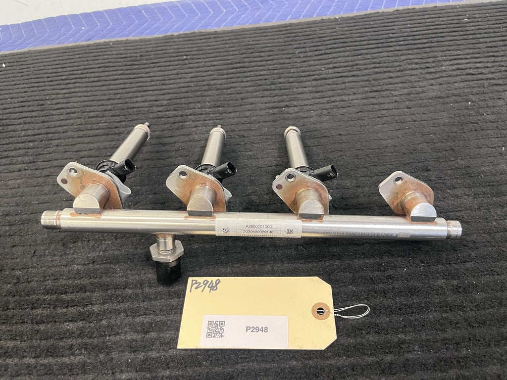 2019-23 Mercedes-Benz A220 CLA250 GLA250 GLB250 Fuel Rail 3 Injectors OEM A2600701000 - eBay image 1