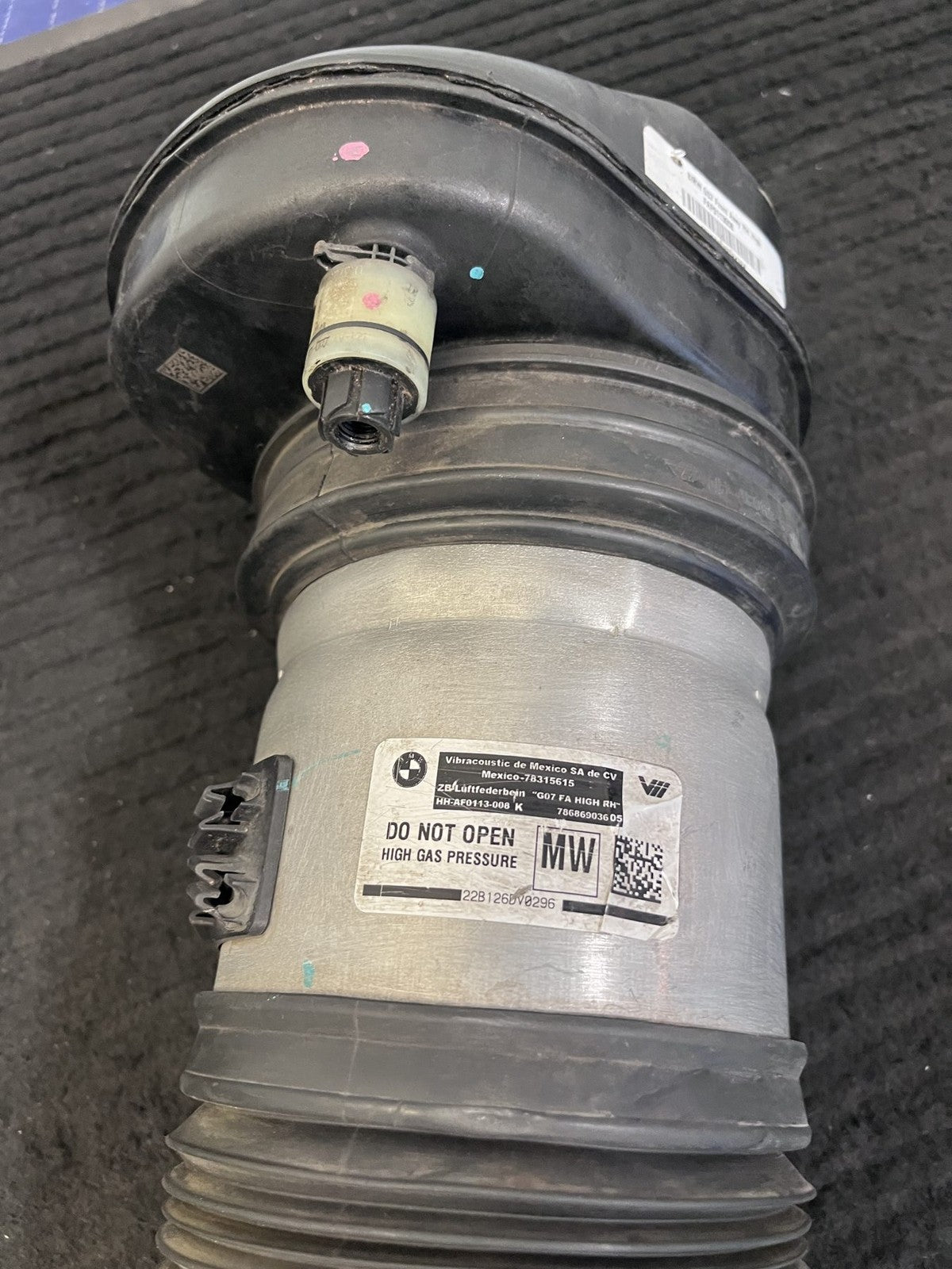 2019-2024 BMW X7 G07 Front Left Air Suspension Strut OEM 37106869035 - eBay image 5
