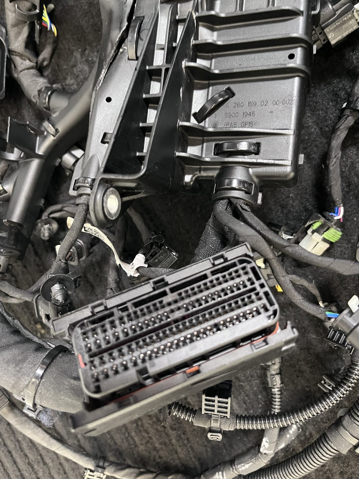 Mercedes-Benz M260 2.0L Engine Wiring Harness Loom Fuse Distribution Box OEM Used - eBay image 2