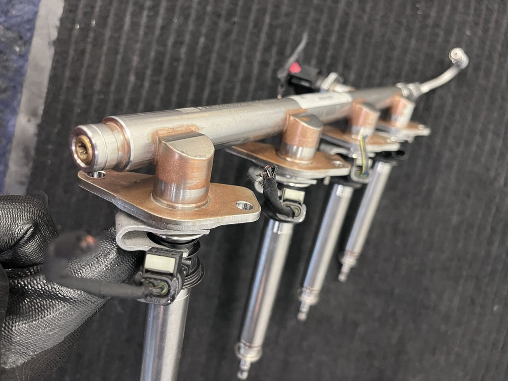 2019-2023 Mercedes-Benz A220 CLA250 GLA250 GLB250 Fuel Rail 4 Injectors A2600700300 - eBay image 6